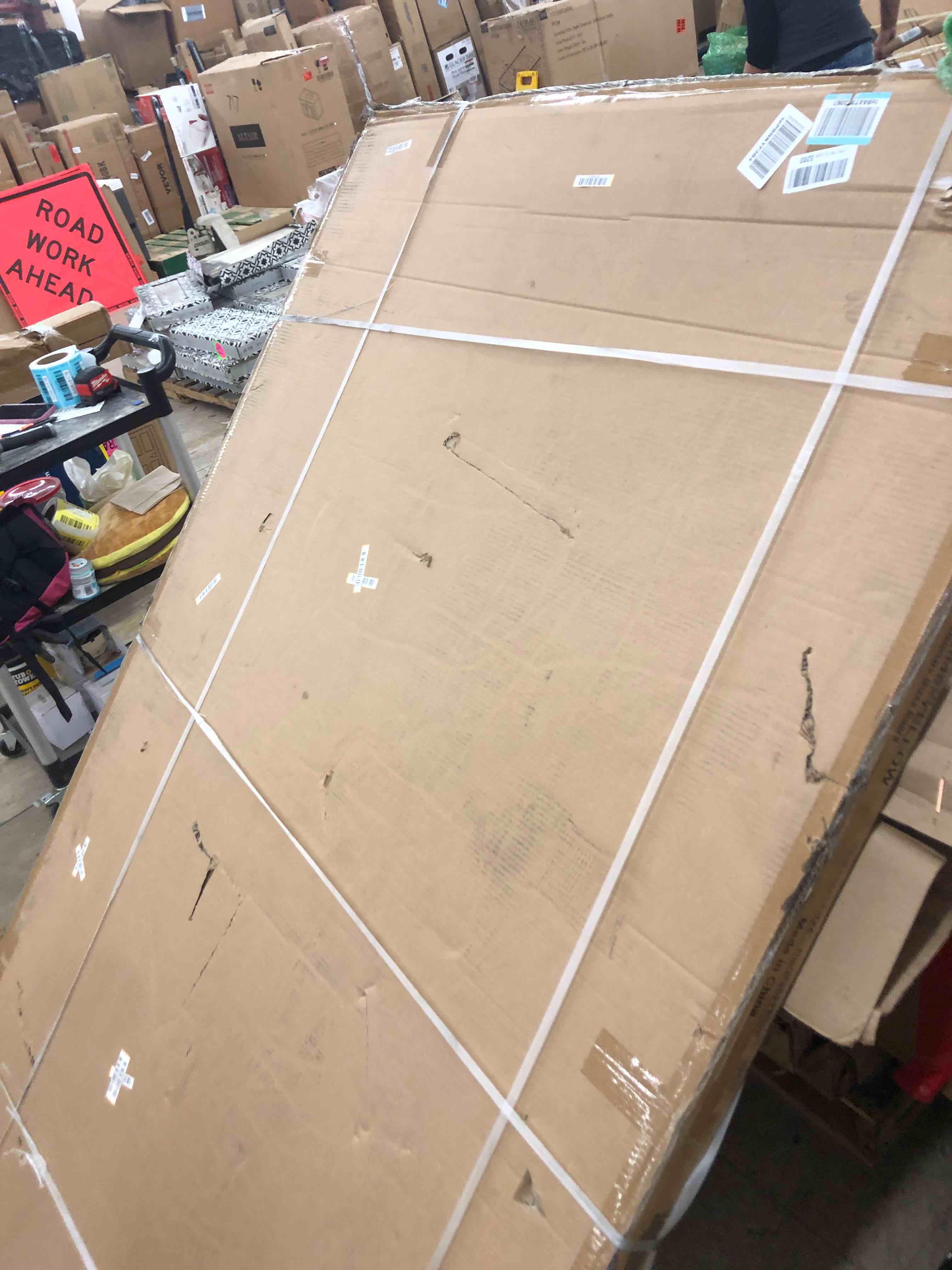 https://s3.amazonaws.com/lotting-images-prod/phillipi/RED5118011_1714409368025.jpeg