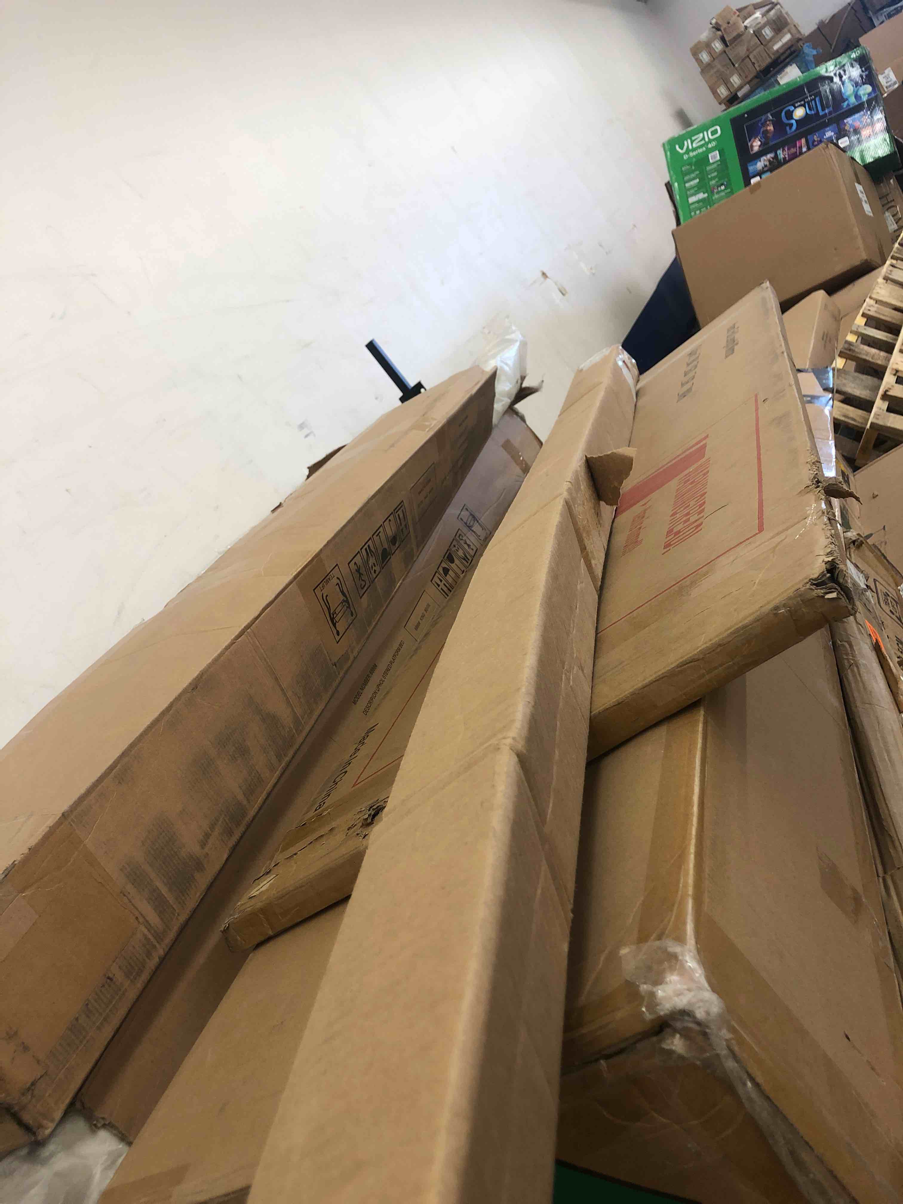 https://s3.amazonaws.com/lotting-images-prod/phillipi/RED5118342_1718718679031.jpeg