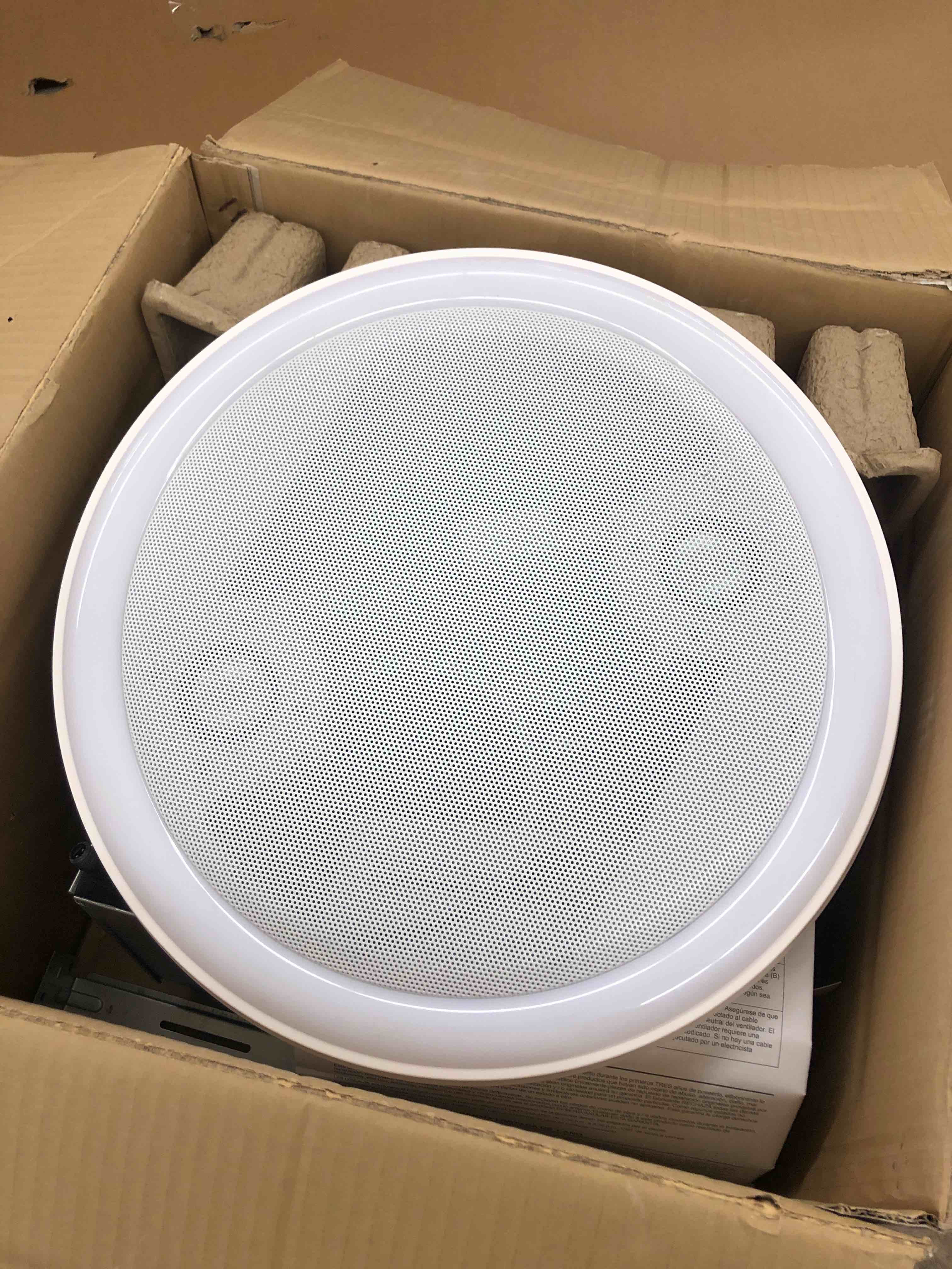https://s3.amazonaws.com/lotting-images-prod/phillipi/RED5118585_1703270445105.jpeg