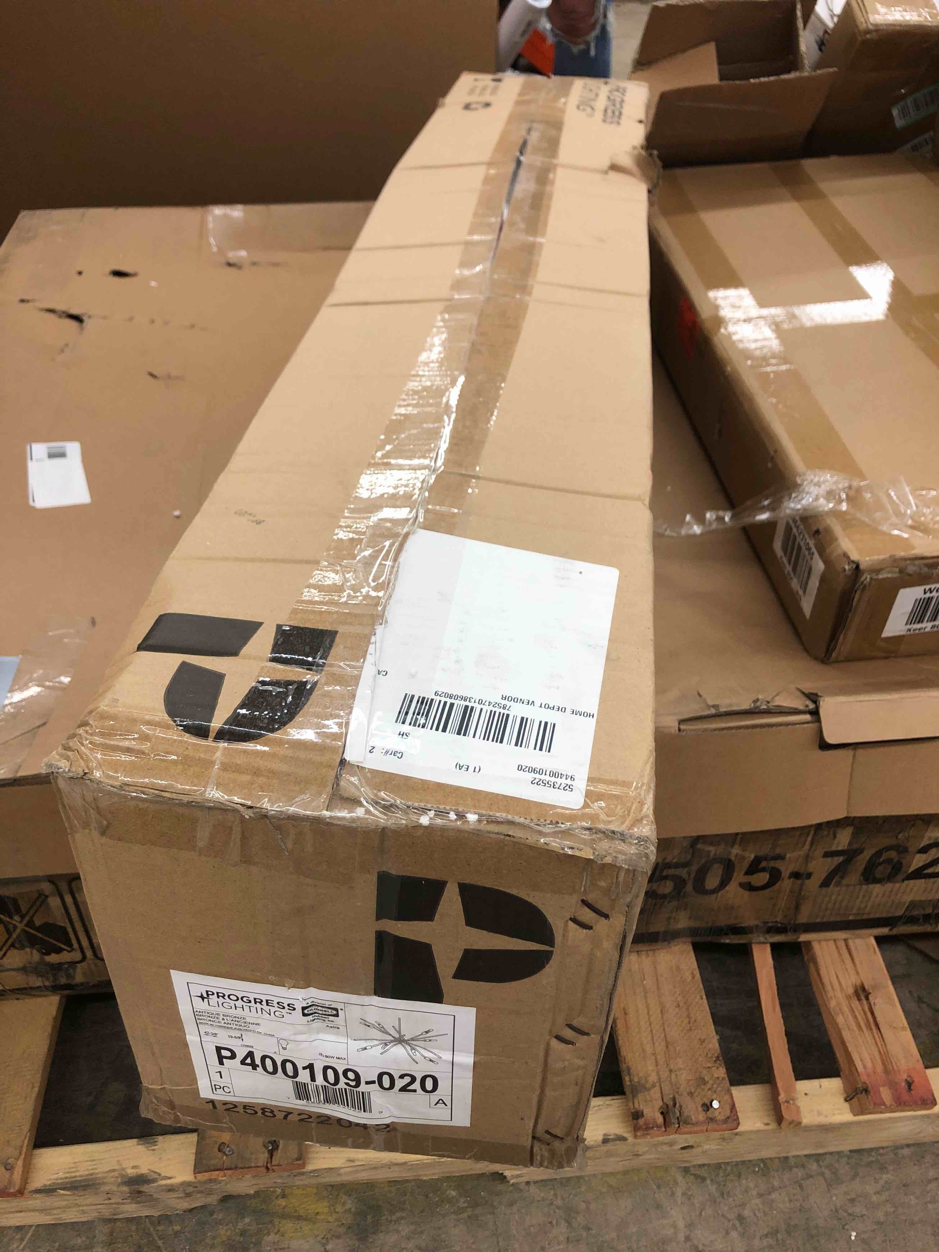 https://s3.amazonaws.com/lotting-images-prod/phillipi/RED5118594_1703273219413.jpeg