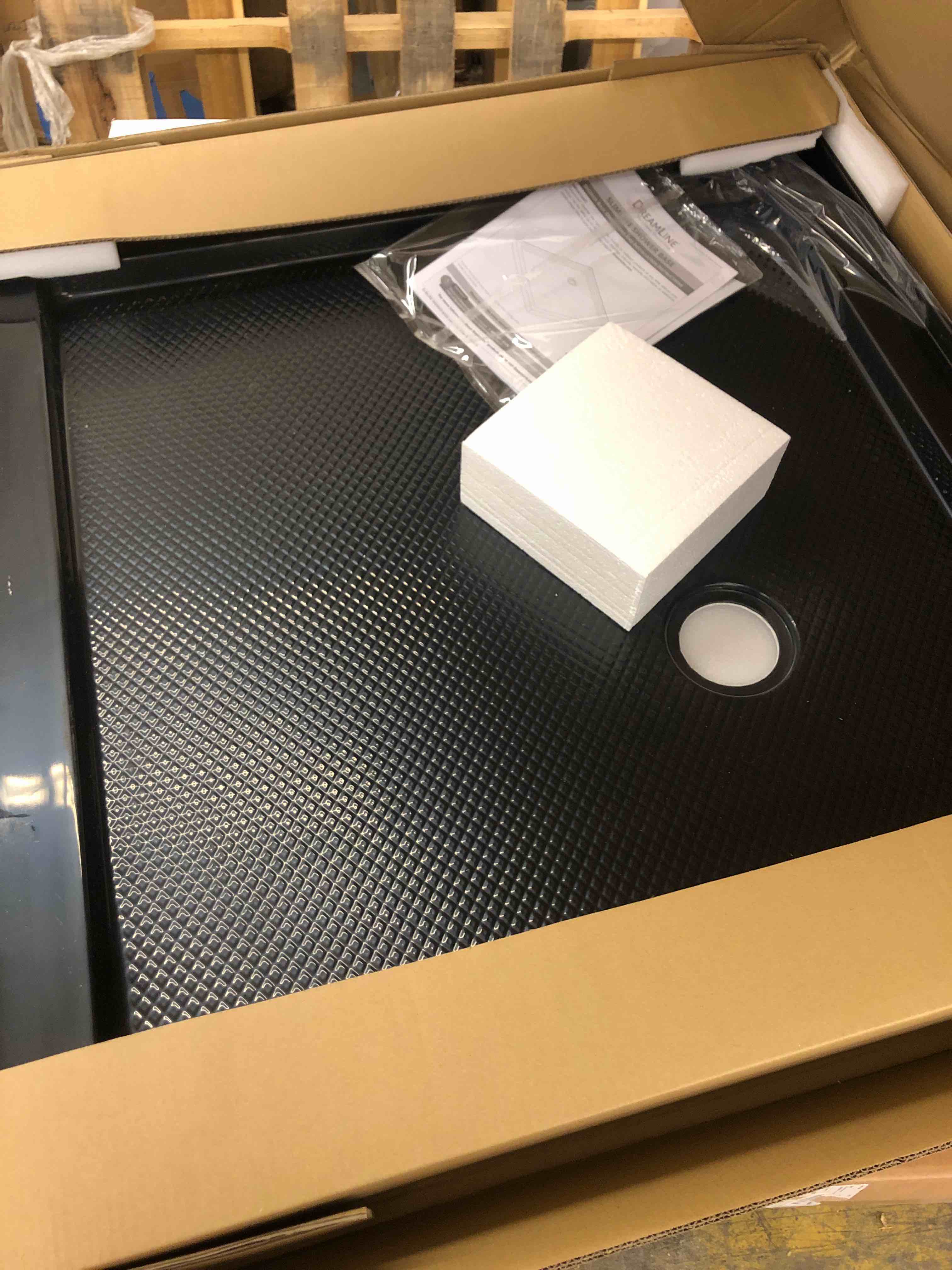 https://s3.amazonaws.com/lotting-images-prod/phillipi/RED5118598_1703276245554.jpeg