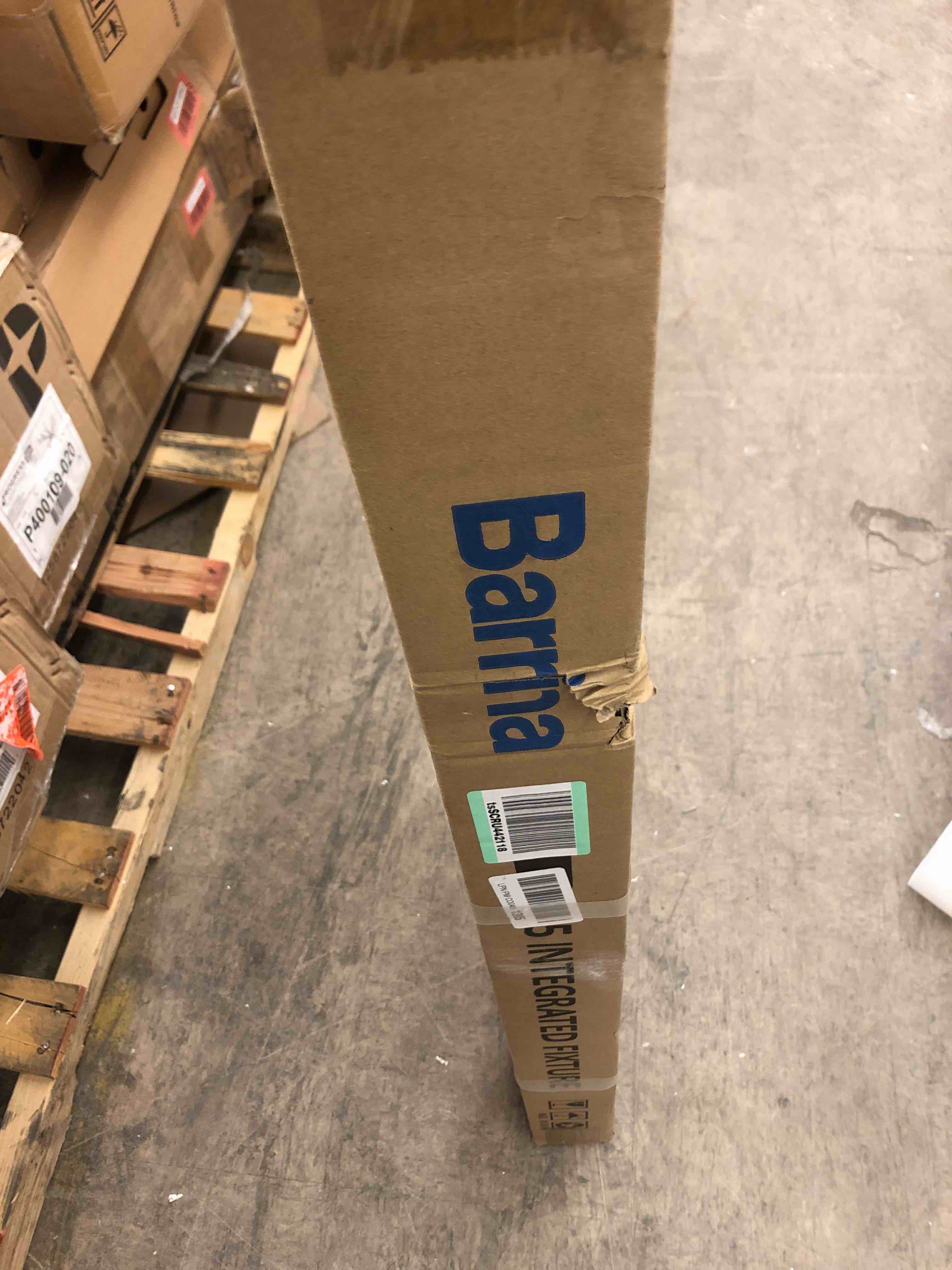 https://s3.amazonaws.com/lotting-images-prod/phillipi/RED5118602_1703276973933.jpeg