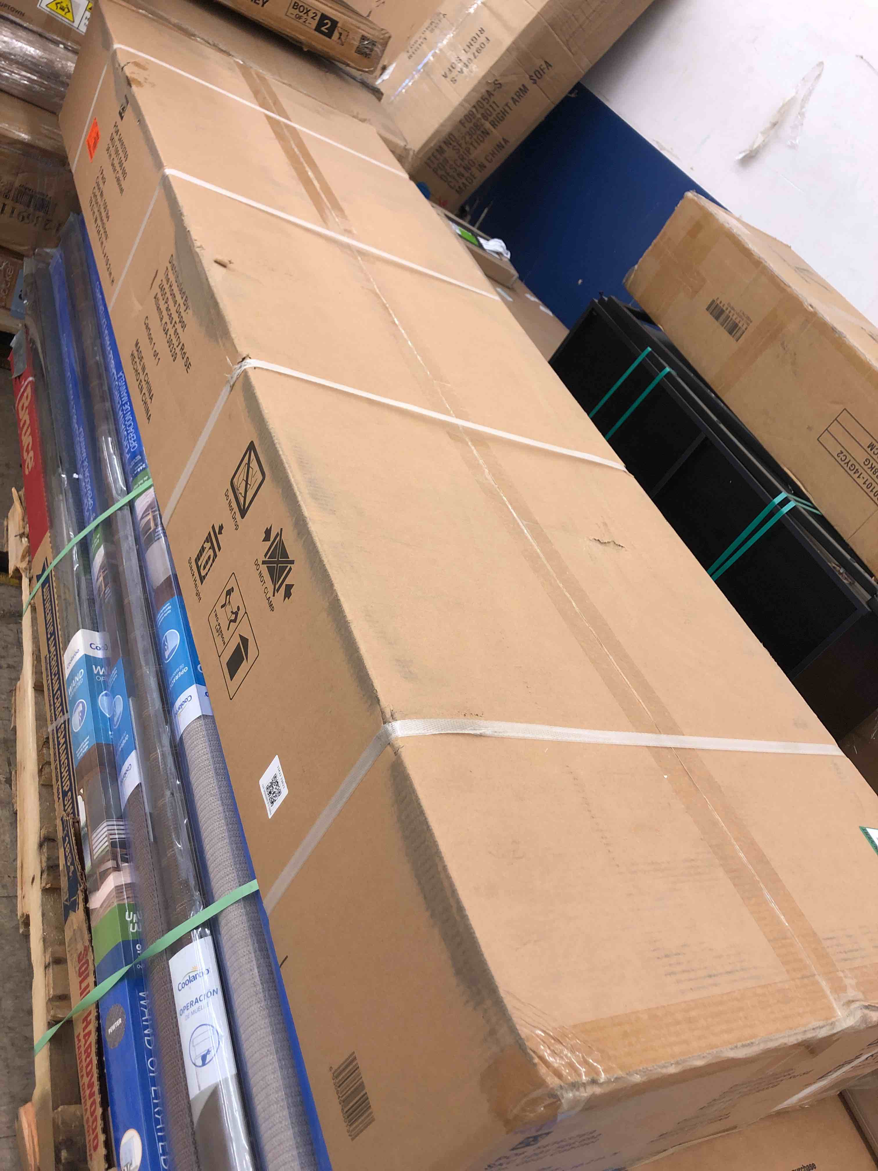 https://s3.amazonaws.com/lotting-images-prod/phillipi/RED5118605_1703691625604.jpeg