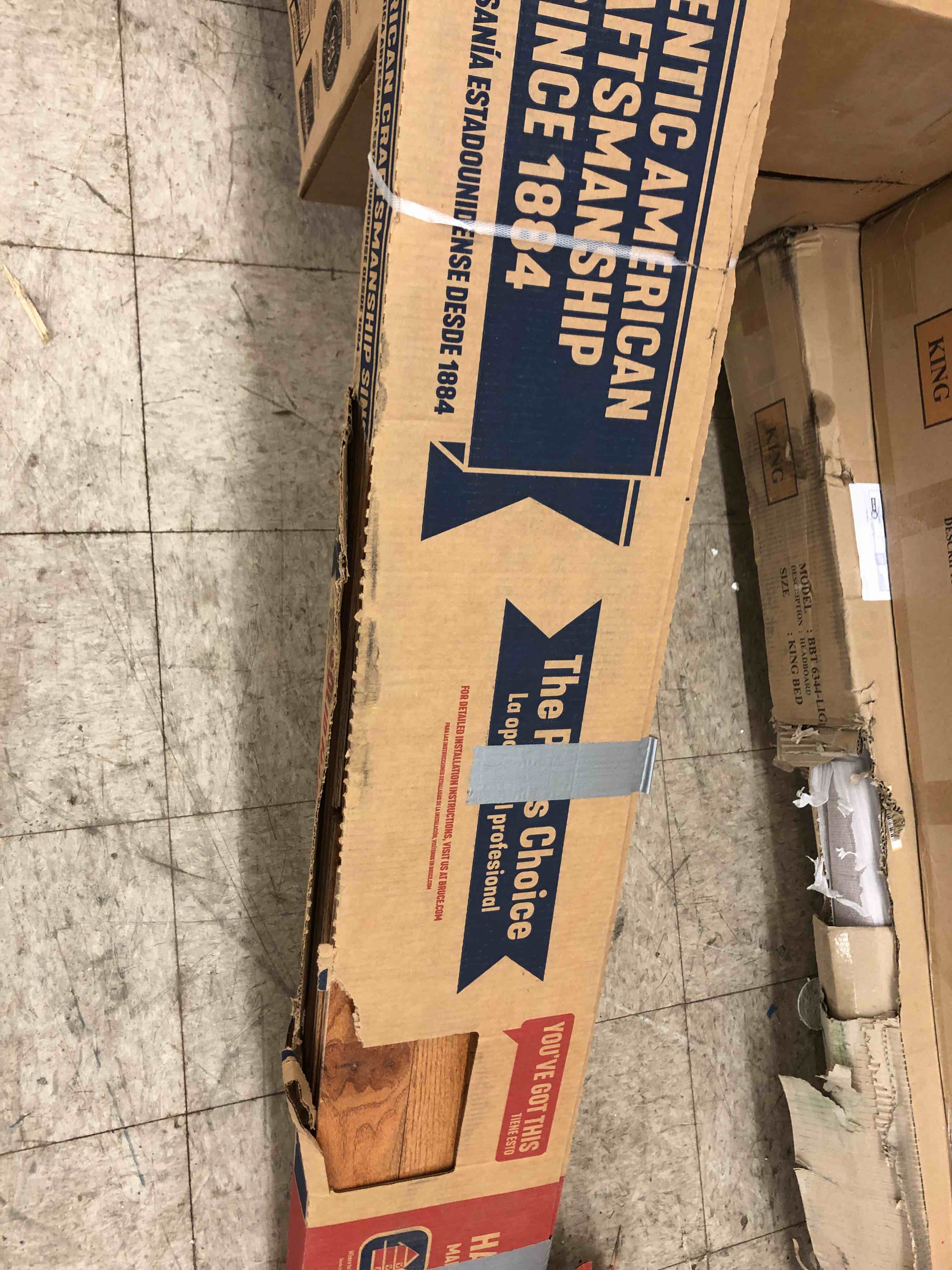 https://s3.amazonaws.com/lotting-images-prod/phillipi/RED5118616_1703693096284.jpeg