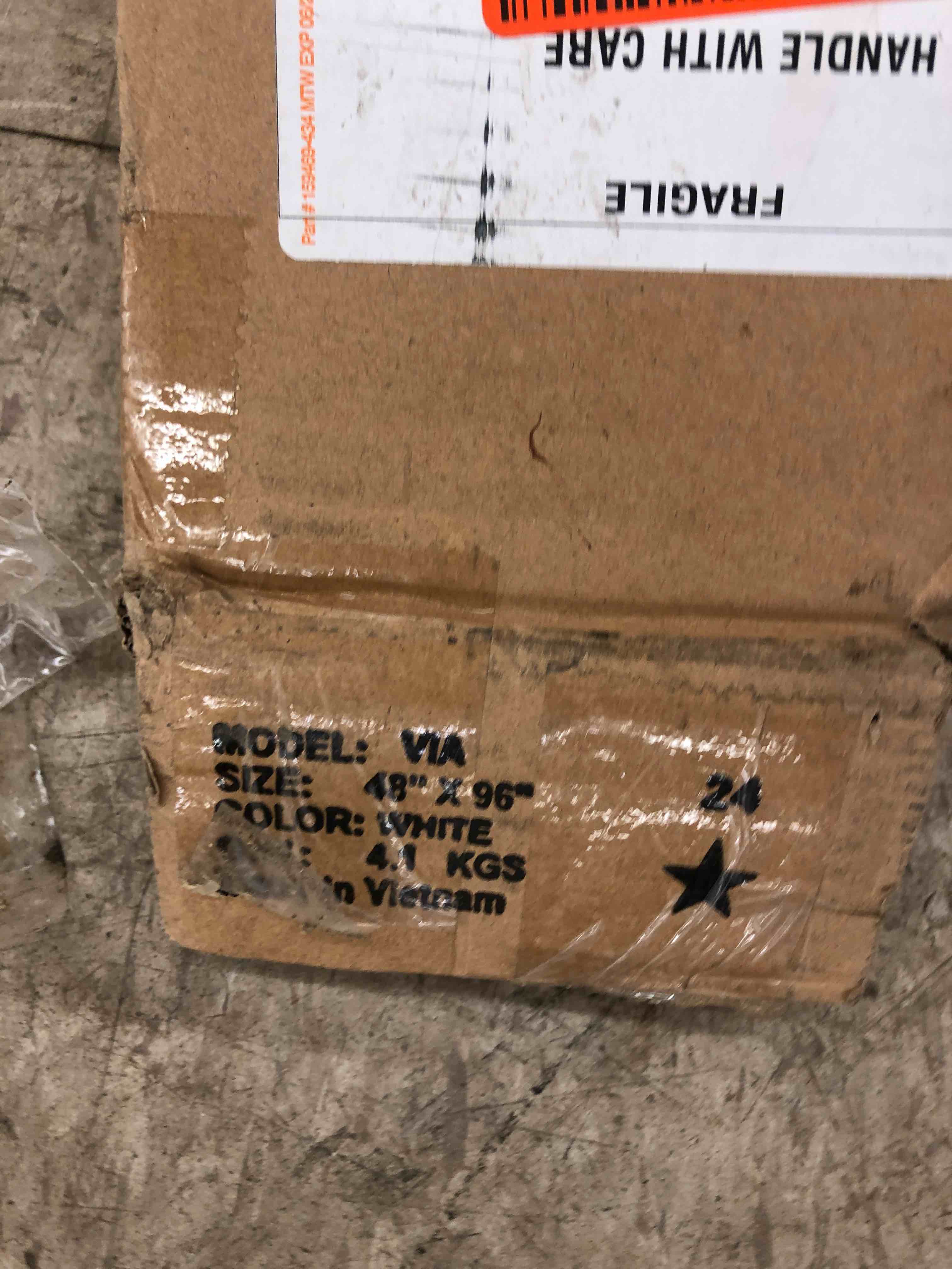 https://s3.amazonaws.com/lotting-images-prod/phillipi/RED5118628_1703697349003.jpeg