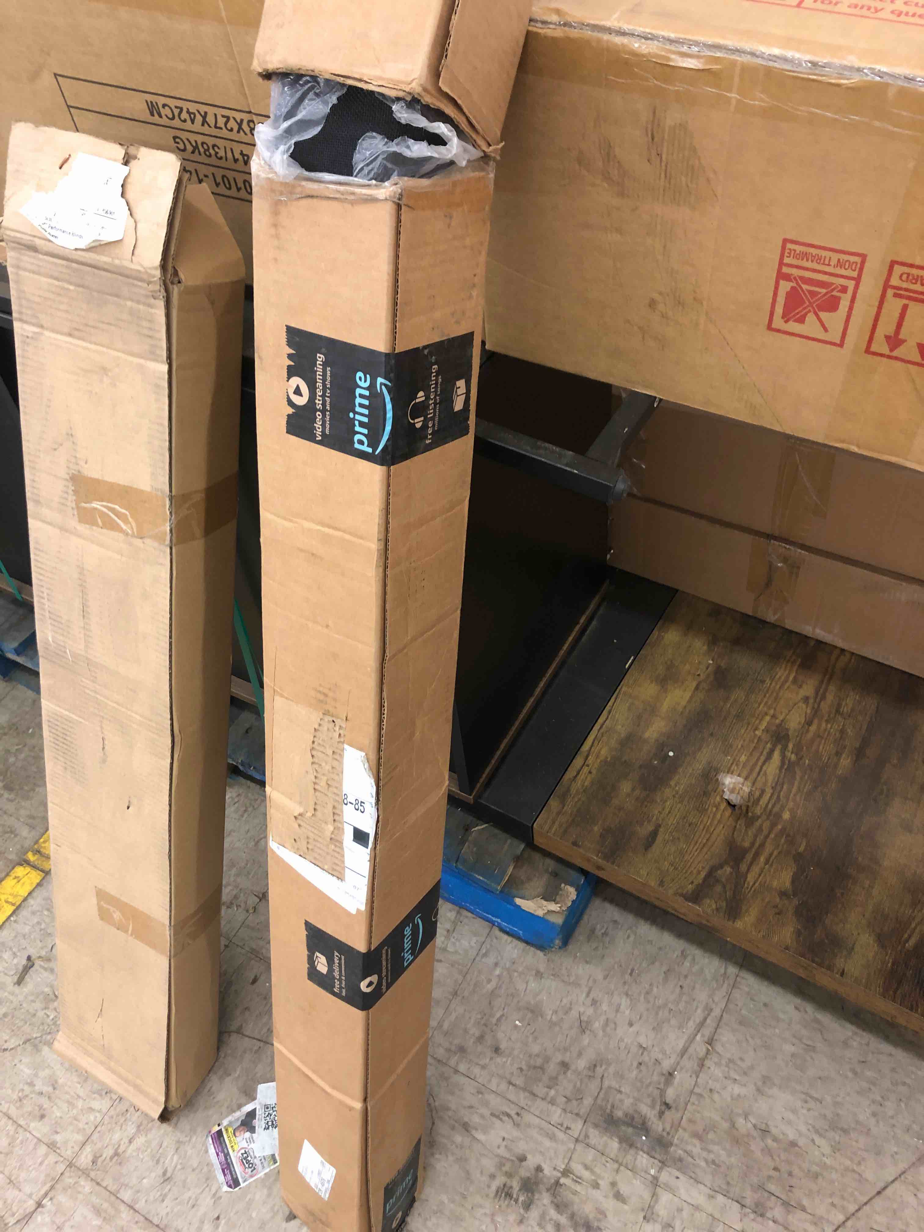 https://s3.amazonaws.com/lotting-images-prod/phillipi/RED5118630_1703697553023.jpeg