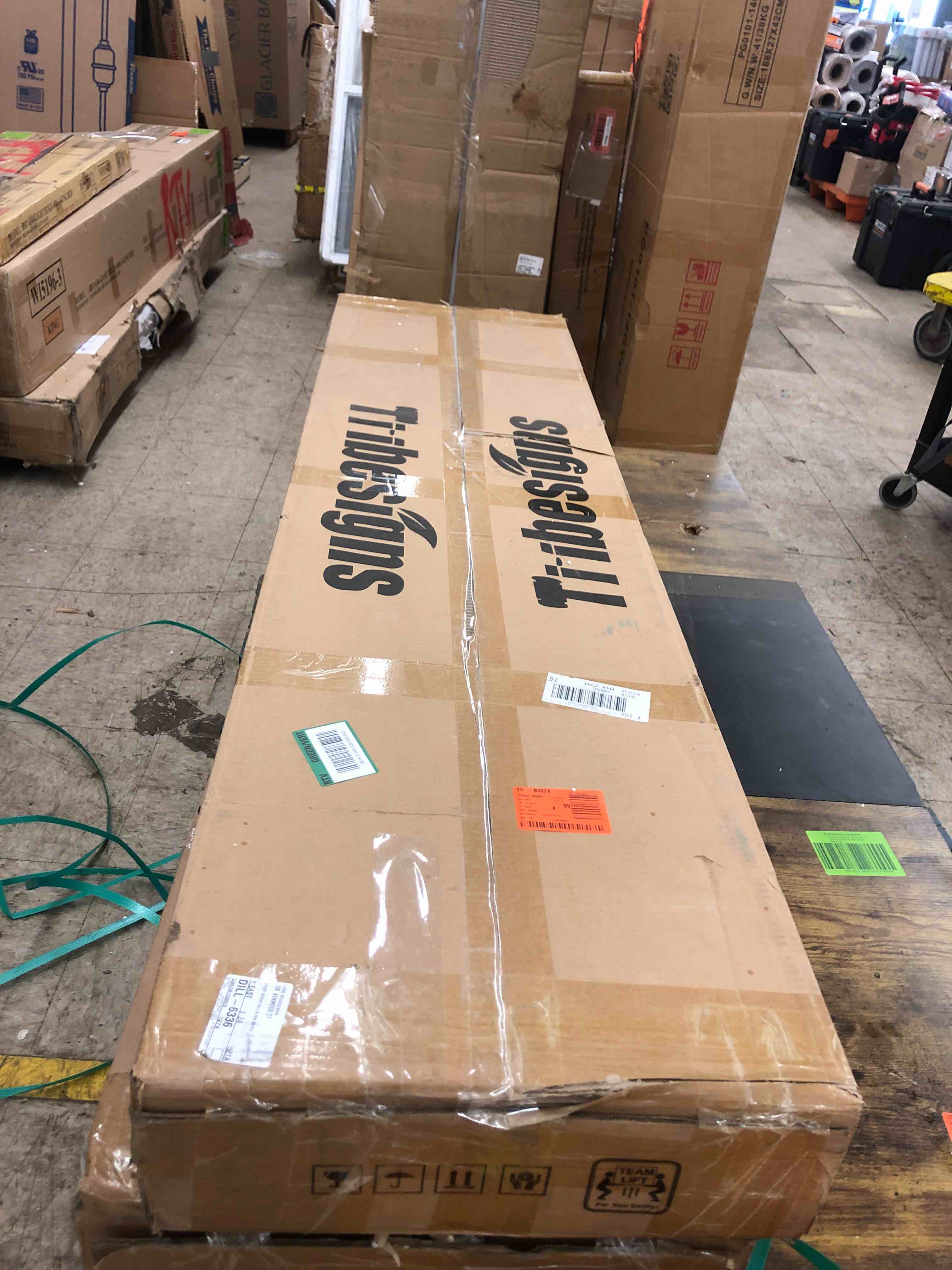 https://s3.amazonaws.com/lotting-images-prod/phillipi/RED5118669_1703705047578.jpeg