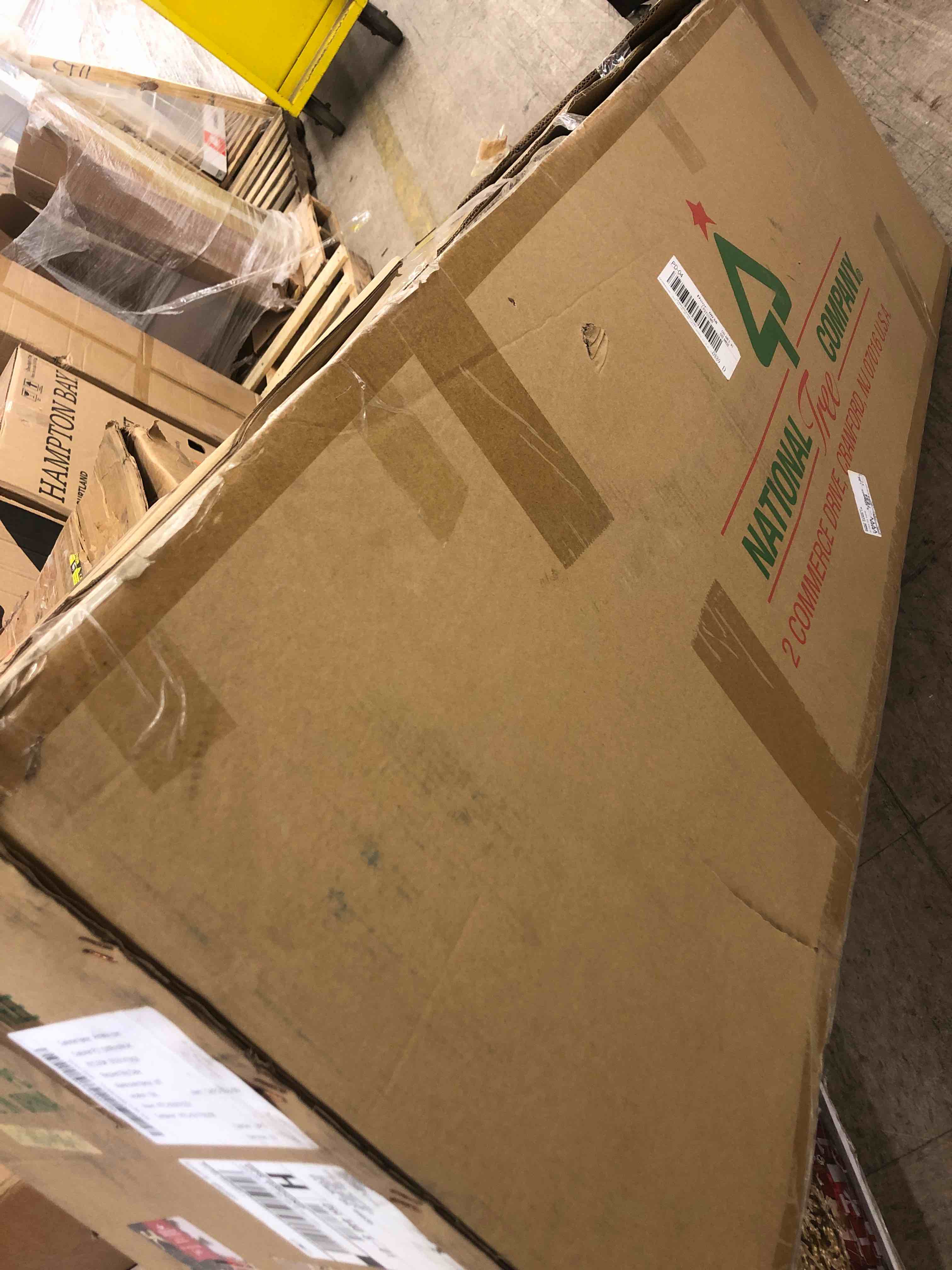 https://s3.amazonaws.com/lotting-images-prod/phillipi/RED5119085_1705334972903.jpeg