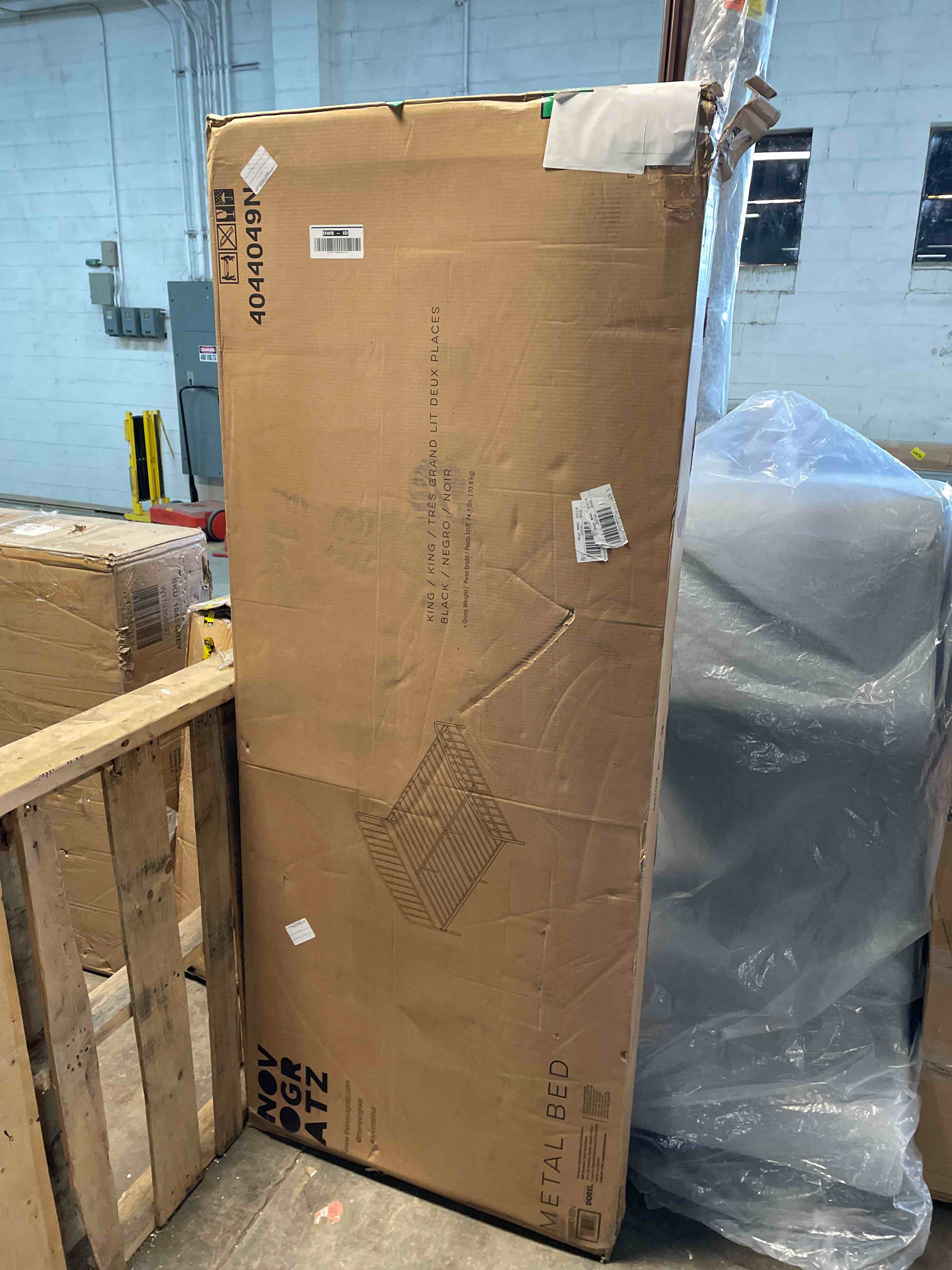 https://s3.amazonaws.com/lotting-images-prod/phillipi/RED5119954_1699892593784.jpeg