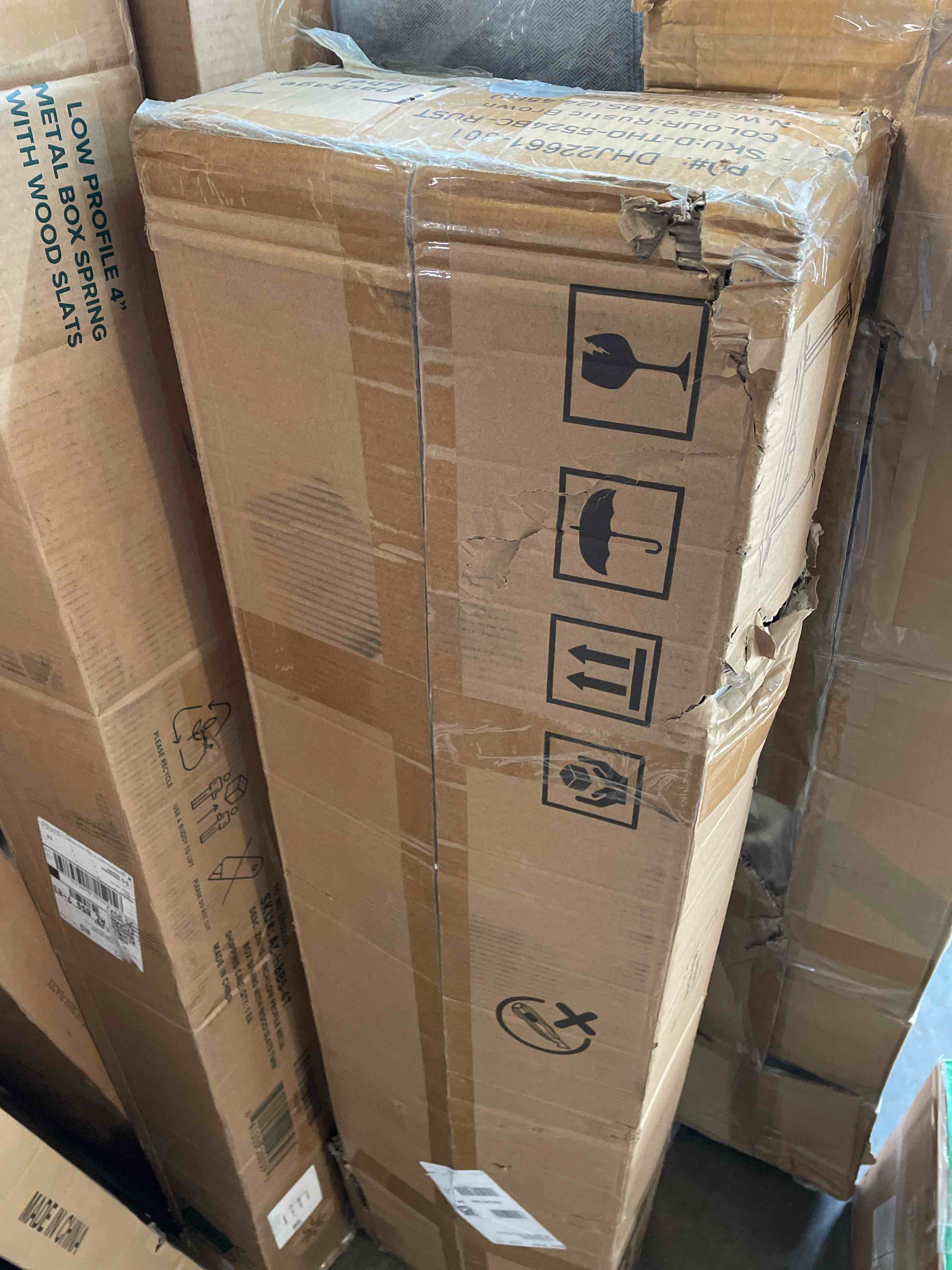 https://s3.amazonaws.com/lotting-images-prod/phillipi/RED5119962_1699893732575.jpeg