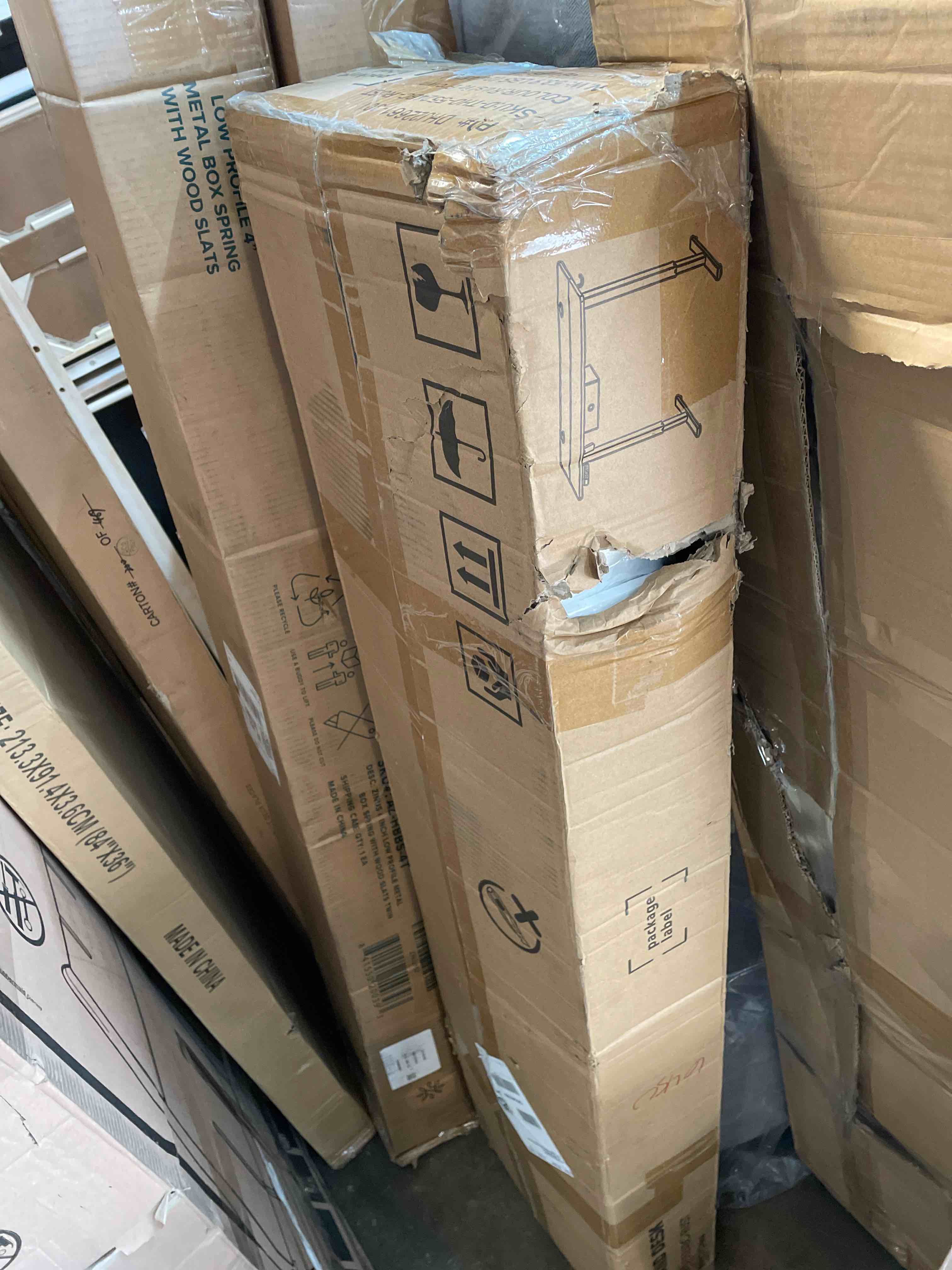 https://s3.amazonaws.com/lotting-images-prod/phillipi/RED5119962_1699893734351.jpeg