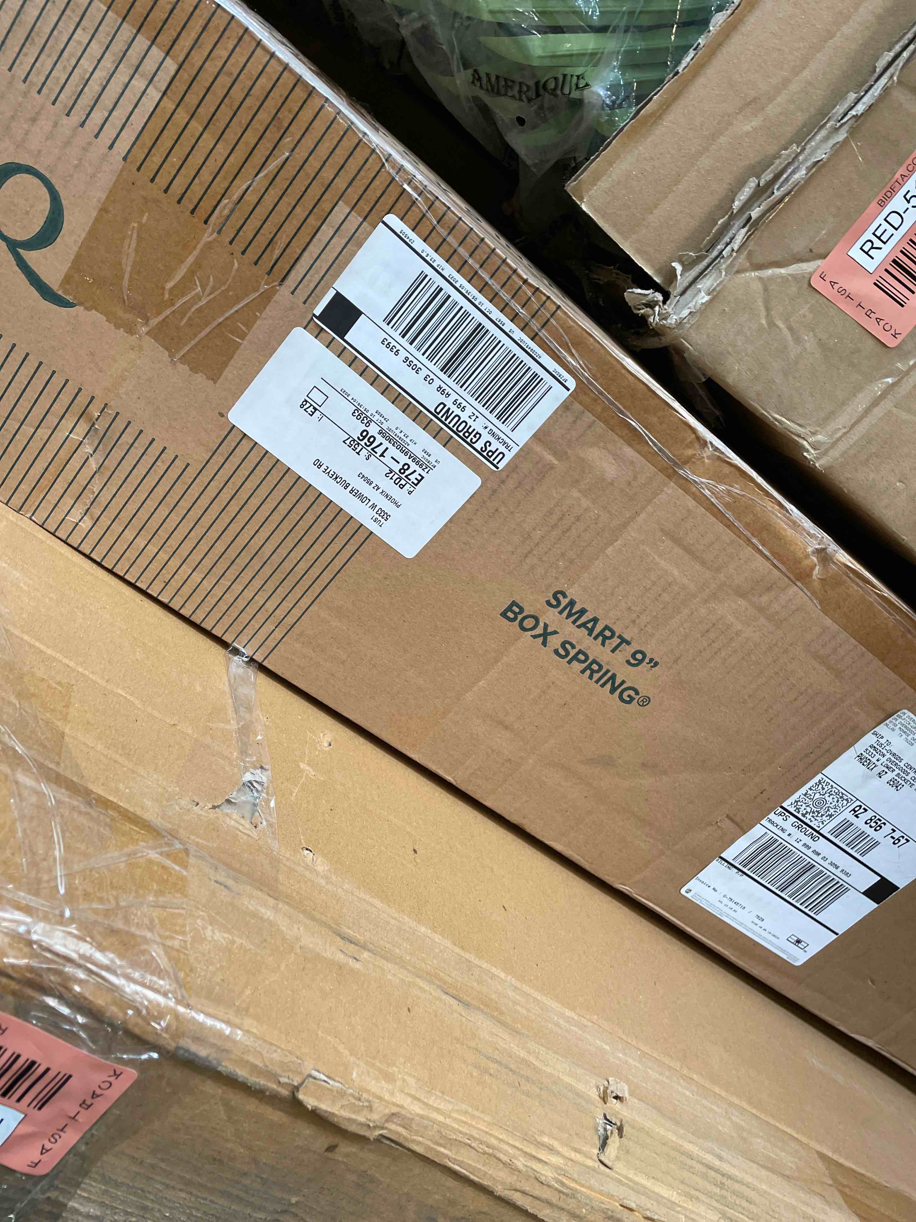 https://s3.amazonaws.com/lotting-images-prod/phillipi/RED5119977_1699896176889.jpeg