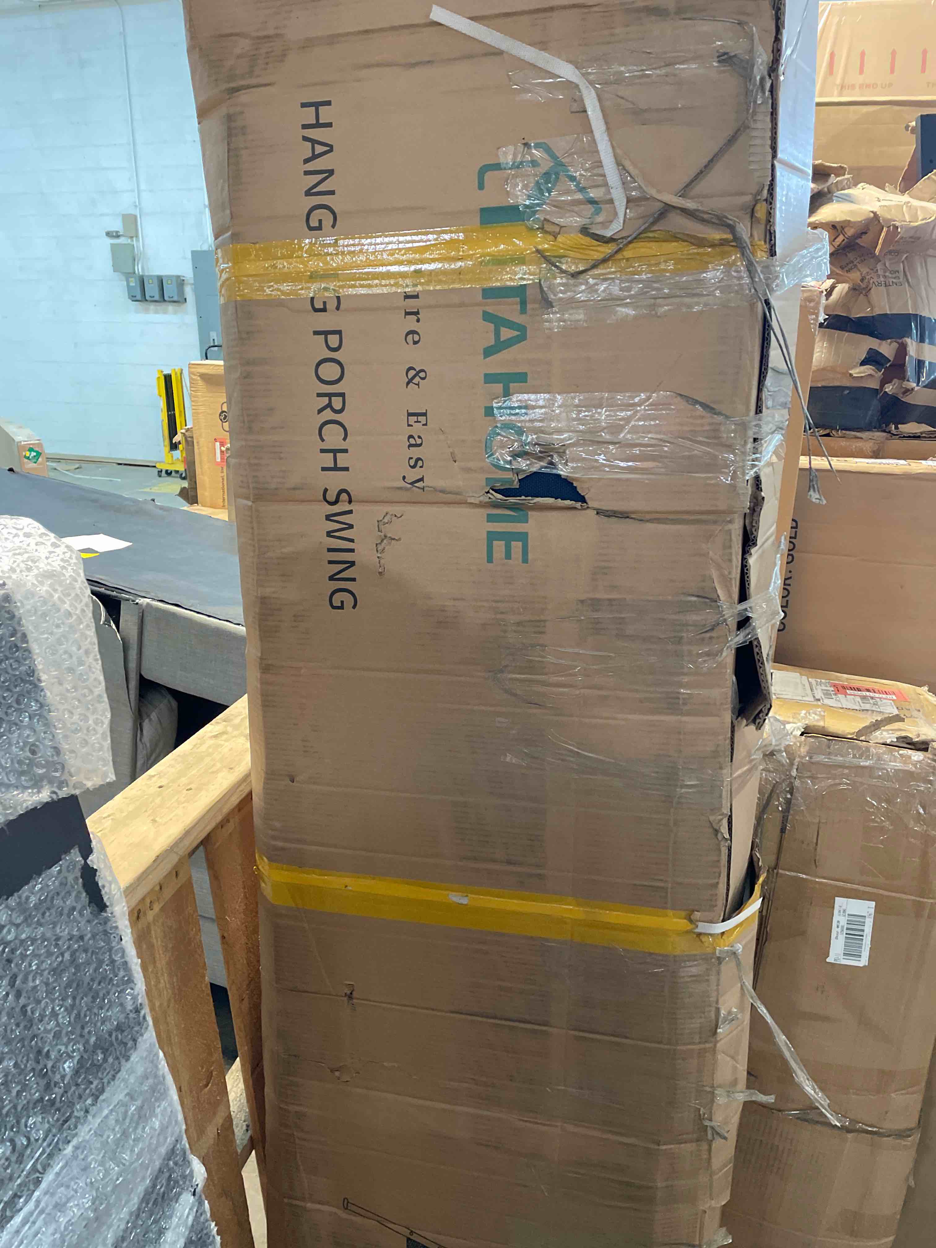 https://s3.amazonaws.com/lotting-images-prod/phillipi/RED5119986_1699897654546.jpeg