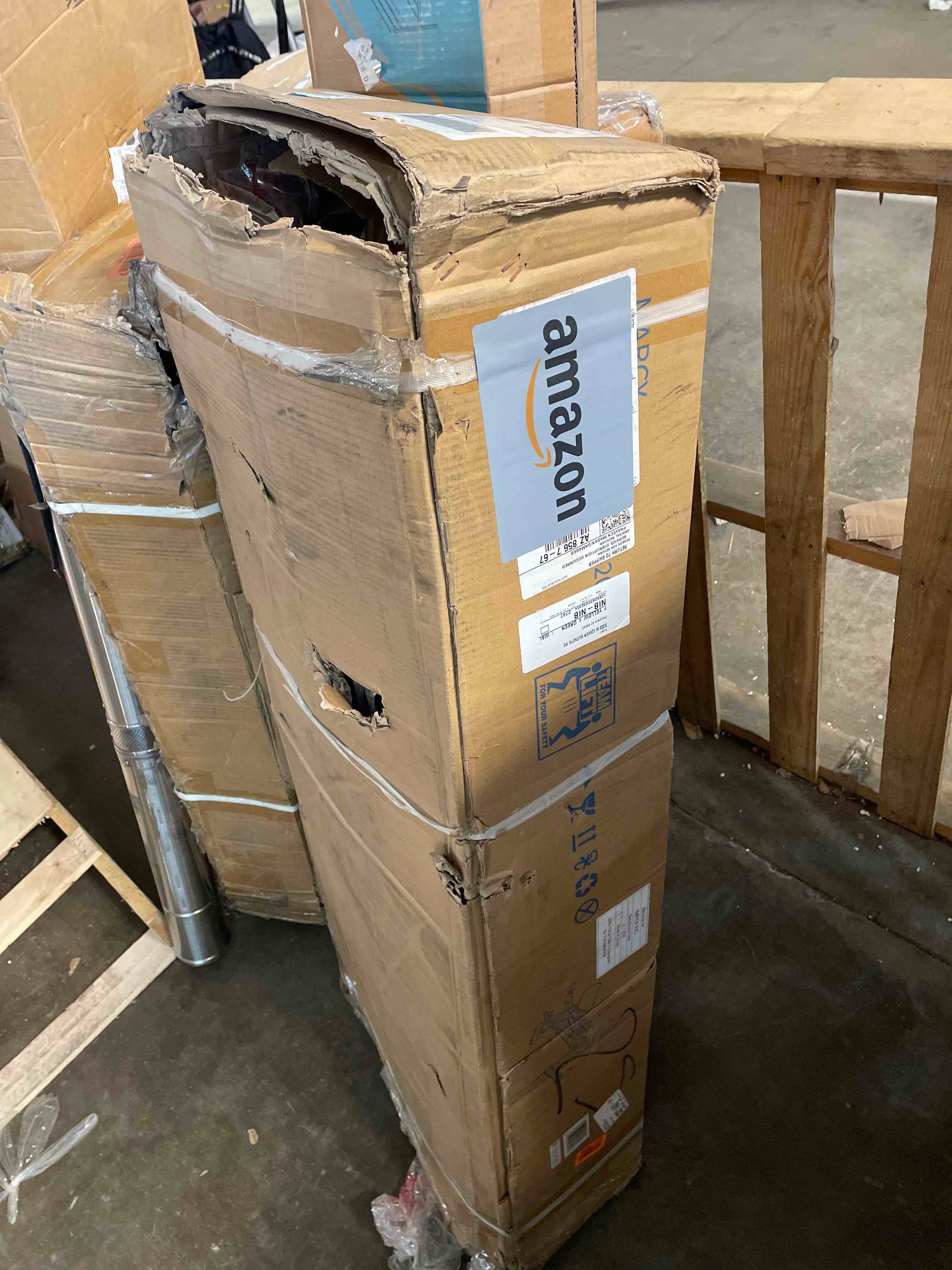 https://s3.amazonaws.com/lotting-images-prod/phillipi/RED5119996_1699905842684.jpeg