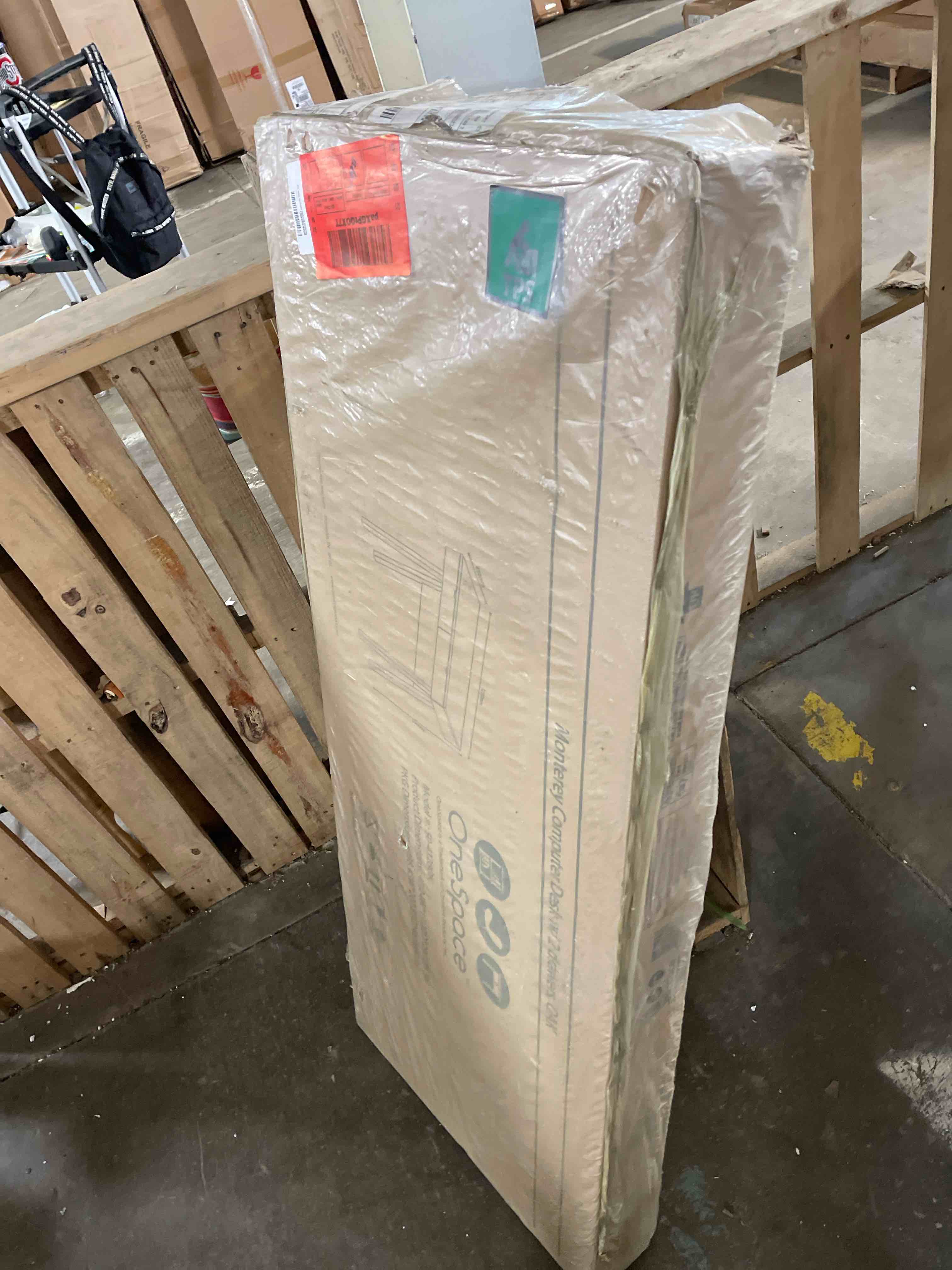 https://s3.amazonaws.com/lotting-images-prod/phillipi/RED5120023_1699909102914.jpeg