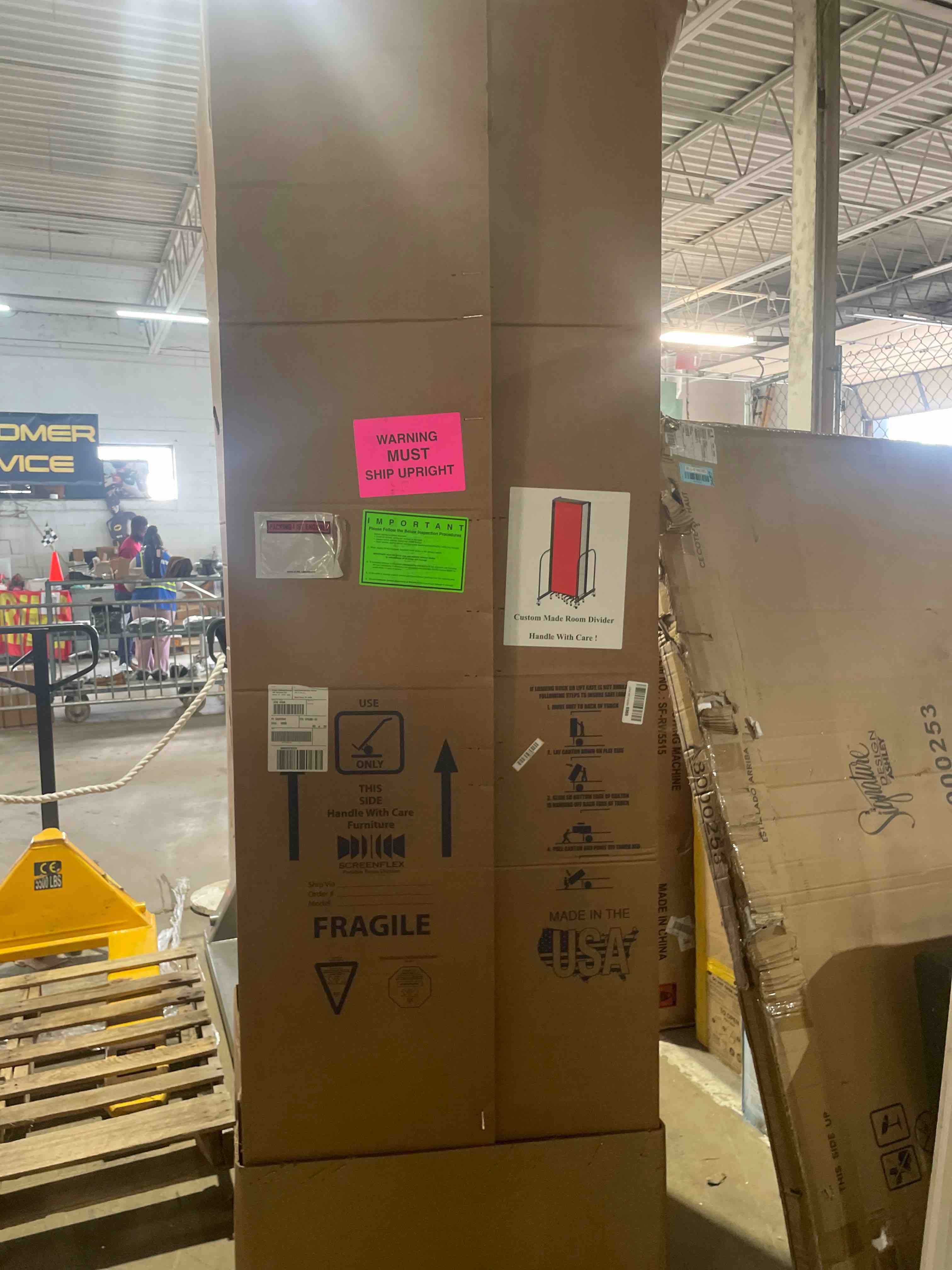 https://s3.amazonaws.com/lotting-images-prod/phillipi/RED5120268_1701195990310.jpeg