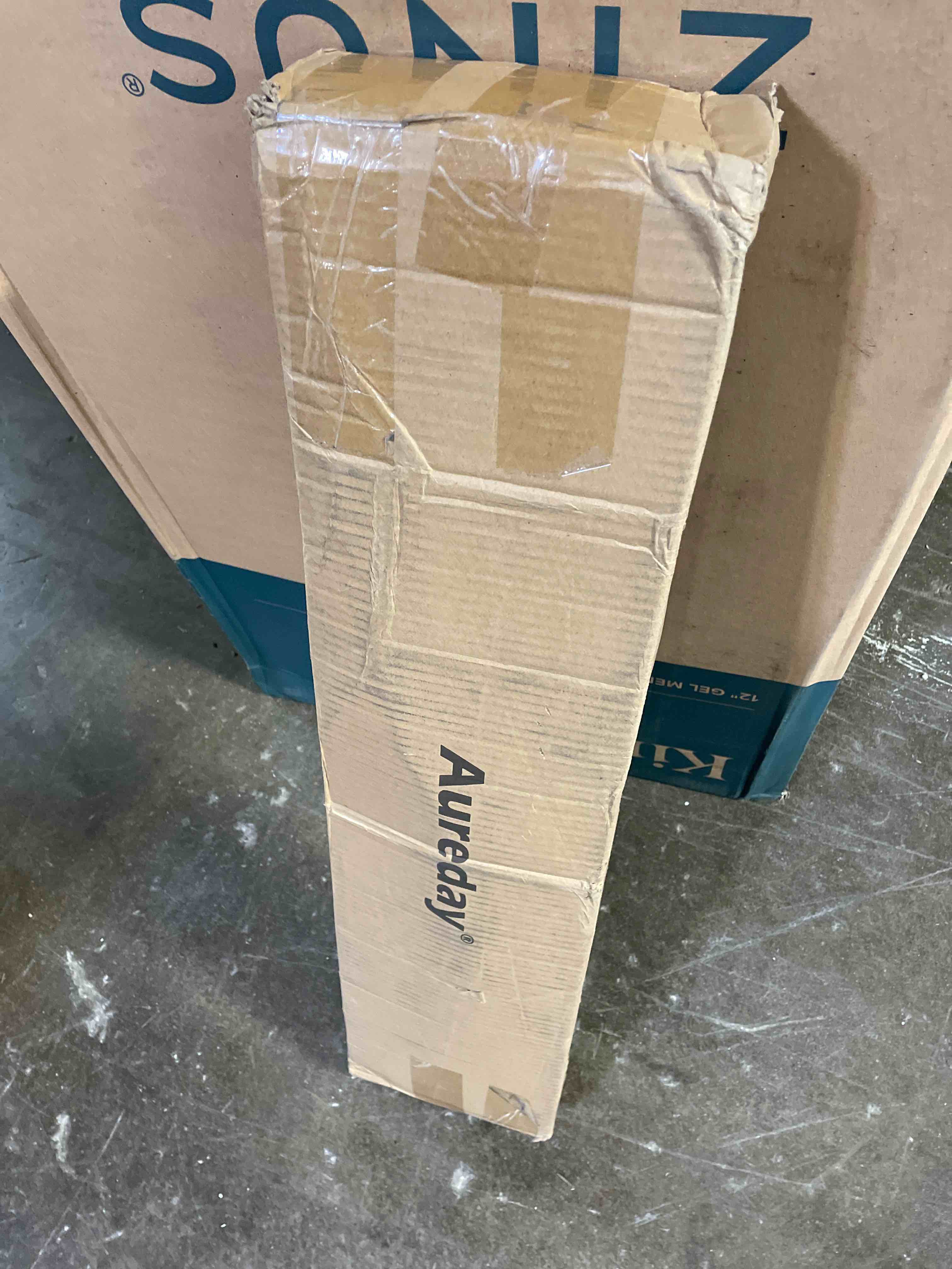 https://s3.amazonaws.com/lotting-images-prod/phillipi/RED5121301_1701473812448.jpeg