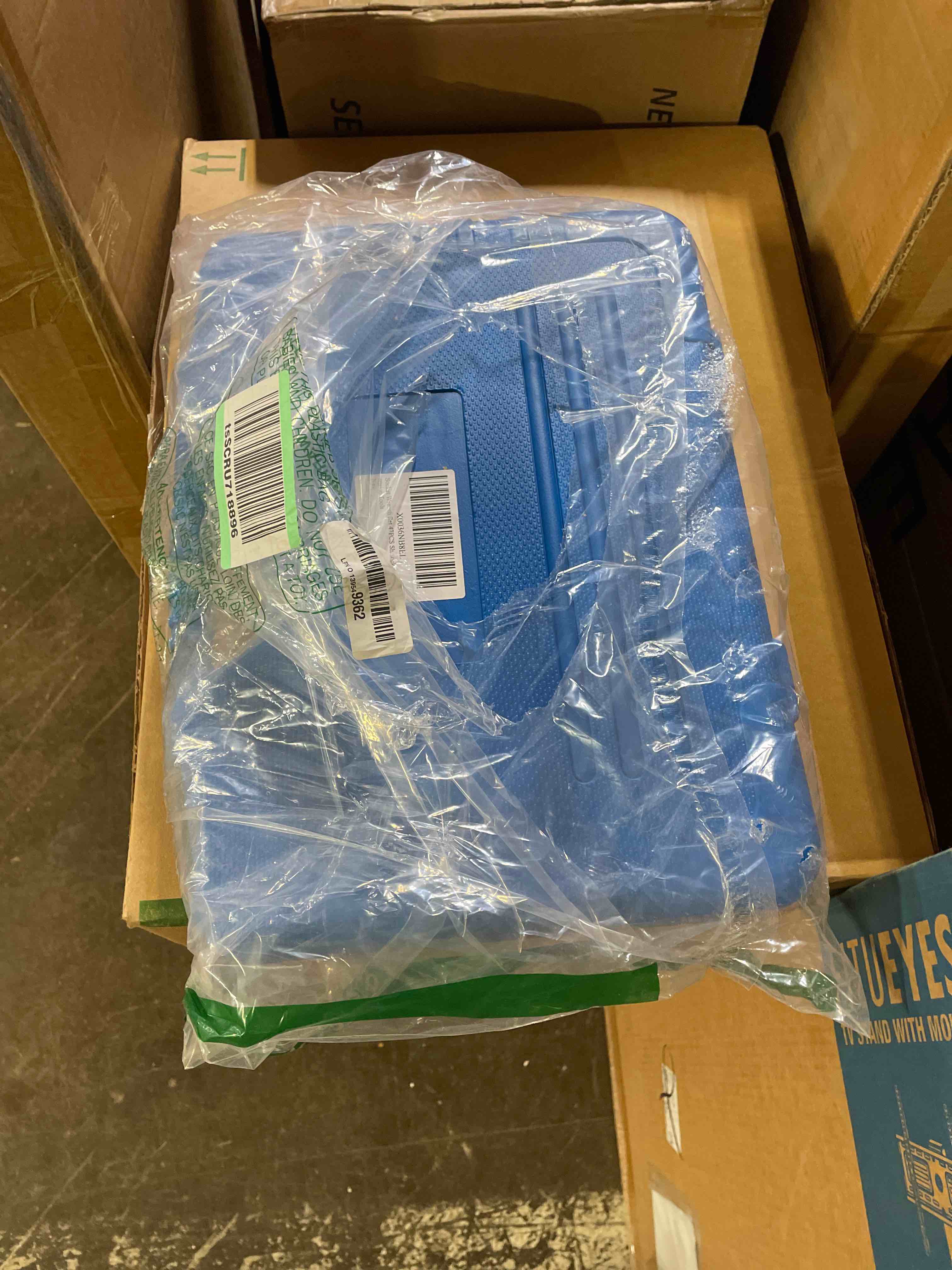https://s3.amazonaws.com/lotting-images-prod/phillipi/RED5121316_1701475931181.jpeg