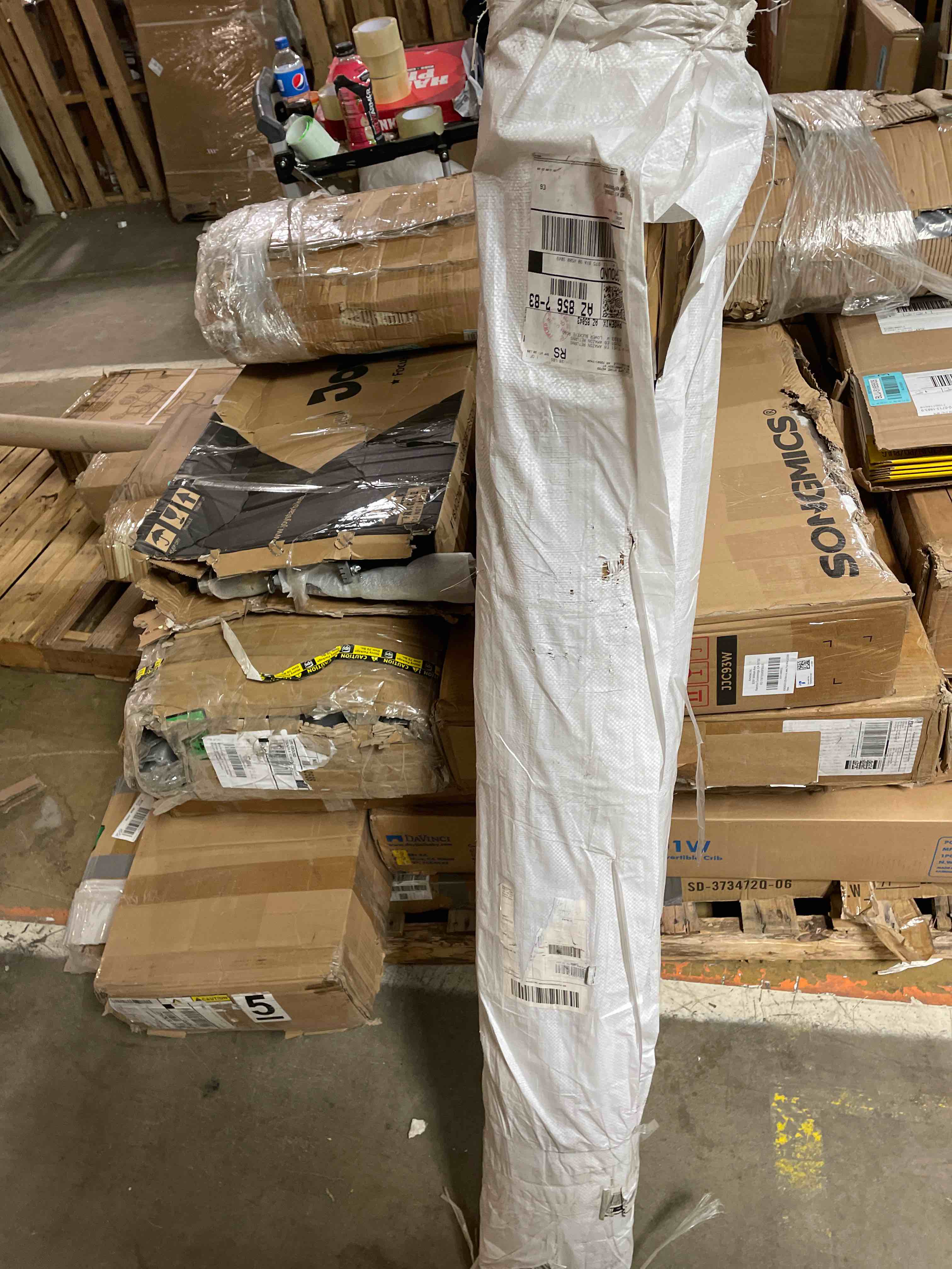 https://s3.amazonaws.com/lotting-images-prod/phillipi/RED5121360_1701719019110.jpeg