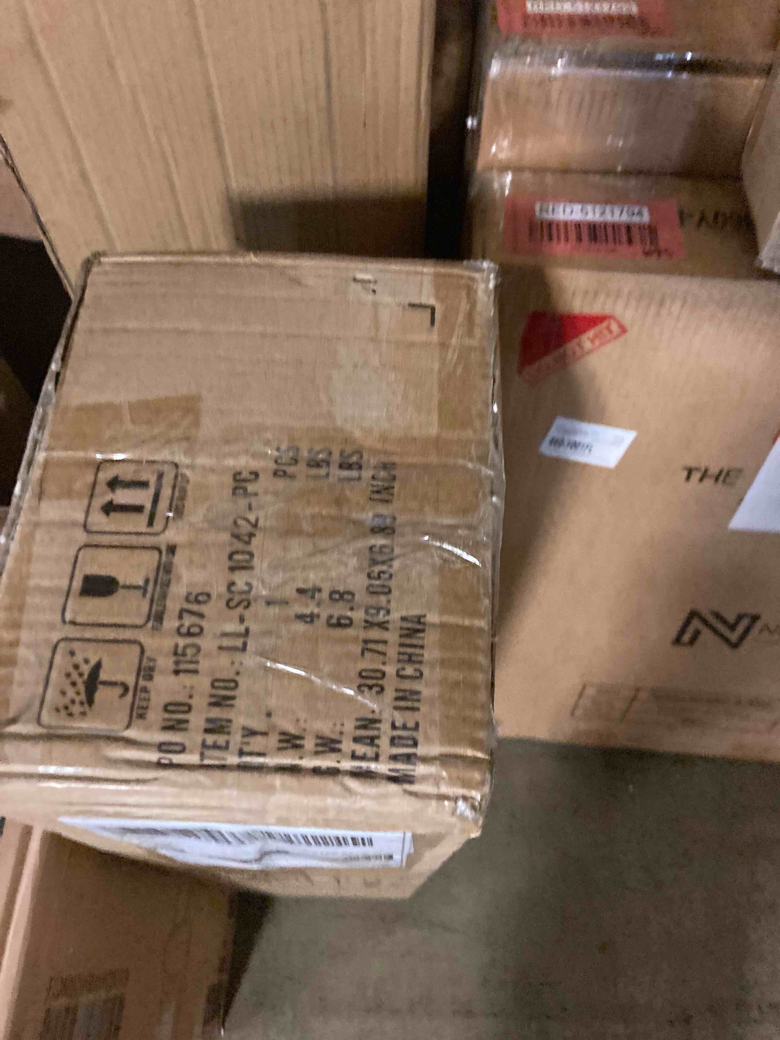 https://s3.amazonaws.com/lotting-images-prod/phillipi/RED5121800_1713802264718.jpeg