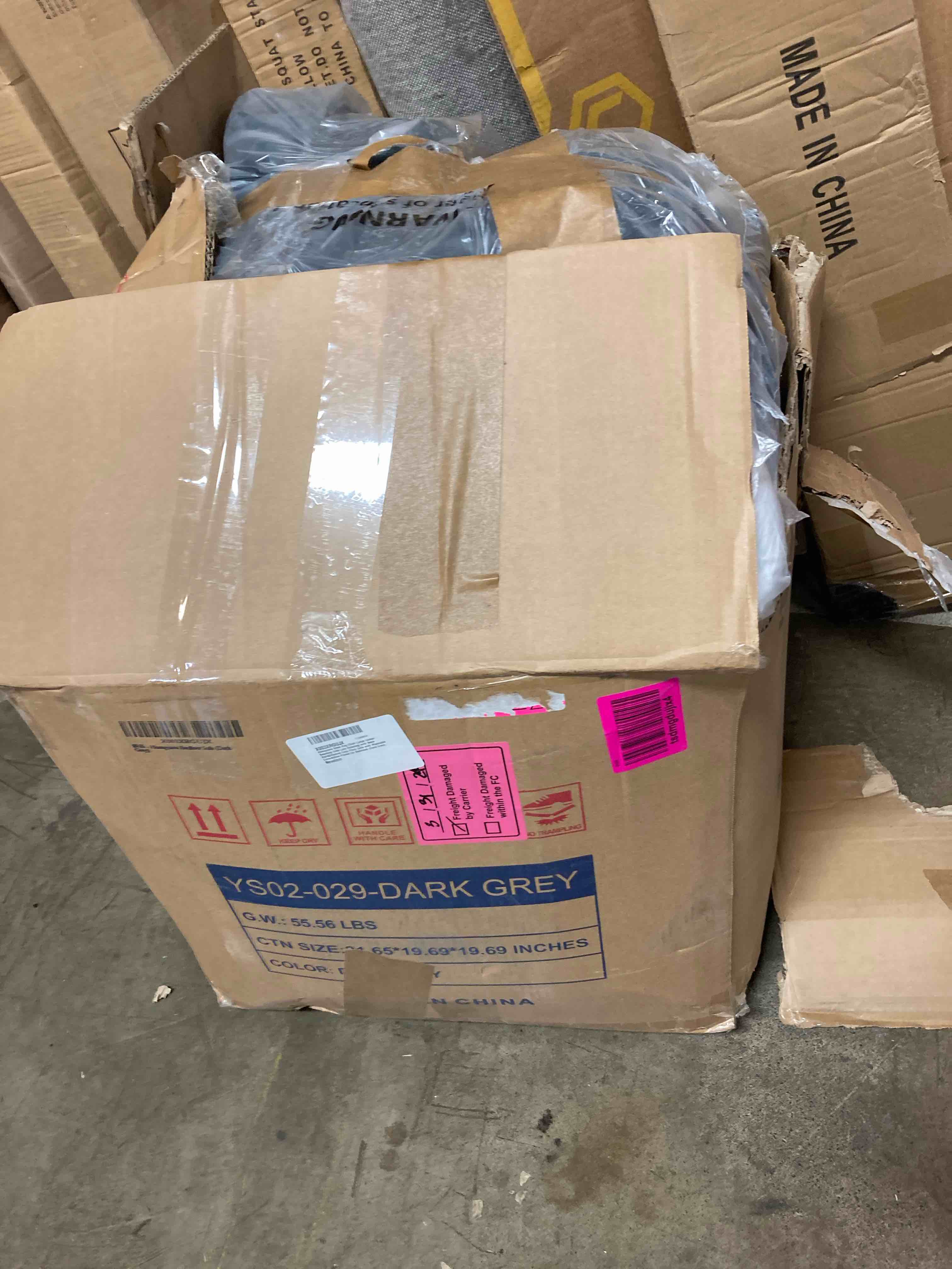 https://s3.amazonaws.com/lotting-images-prod/phillipi/RED5122239_1715106023136.jpeg