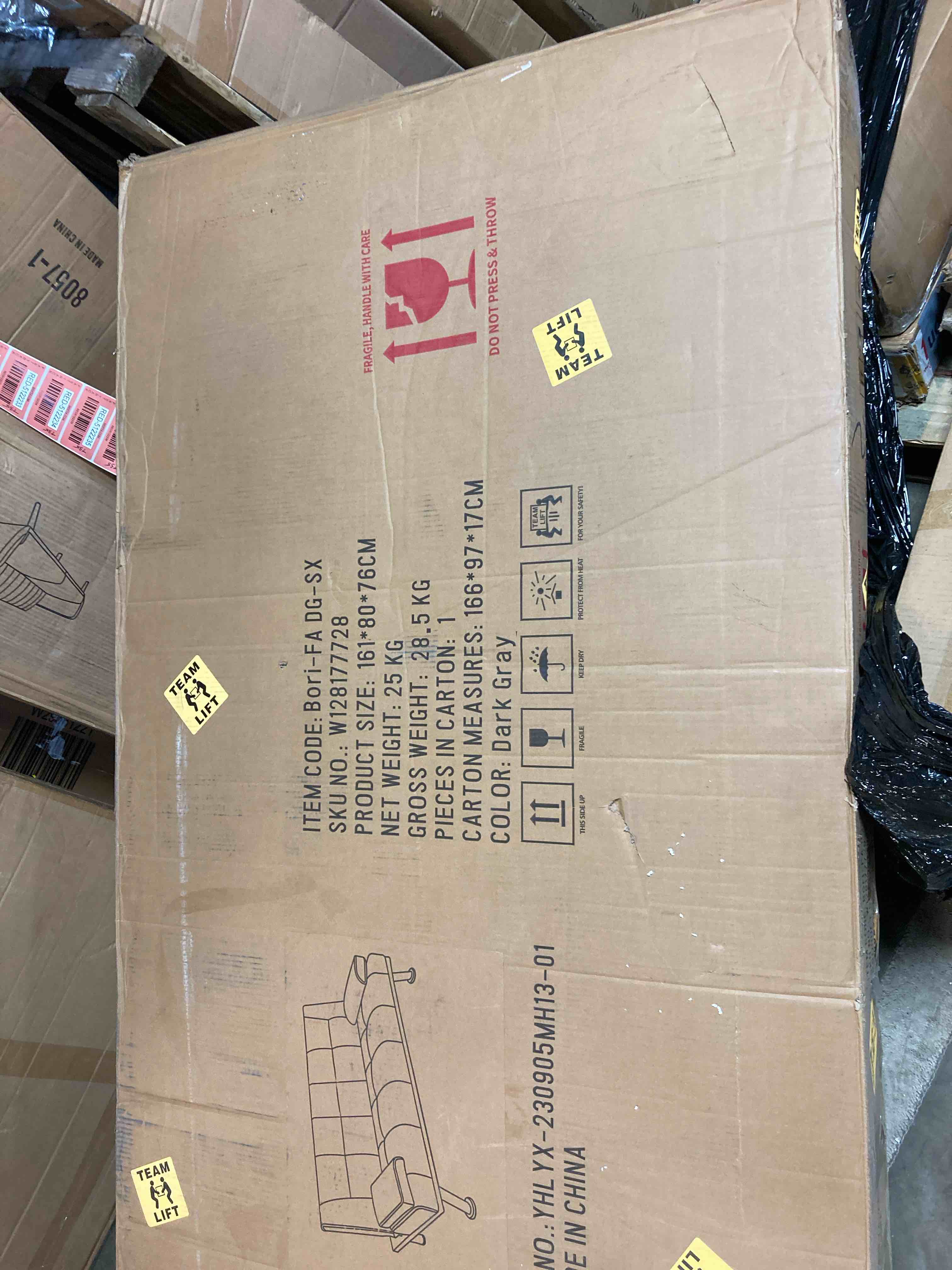 https://s3.amazonaws.com/lotting-images-prod/phillipi/RED5122248_1715105030691.jpeg