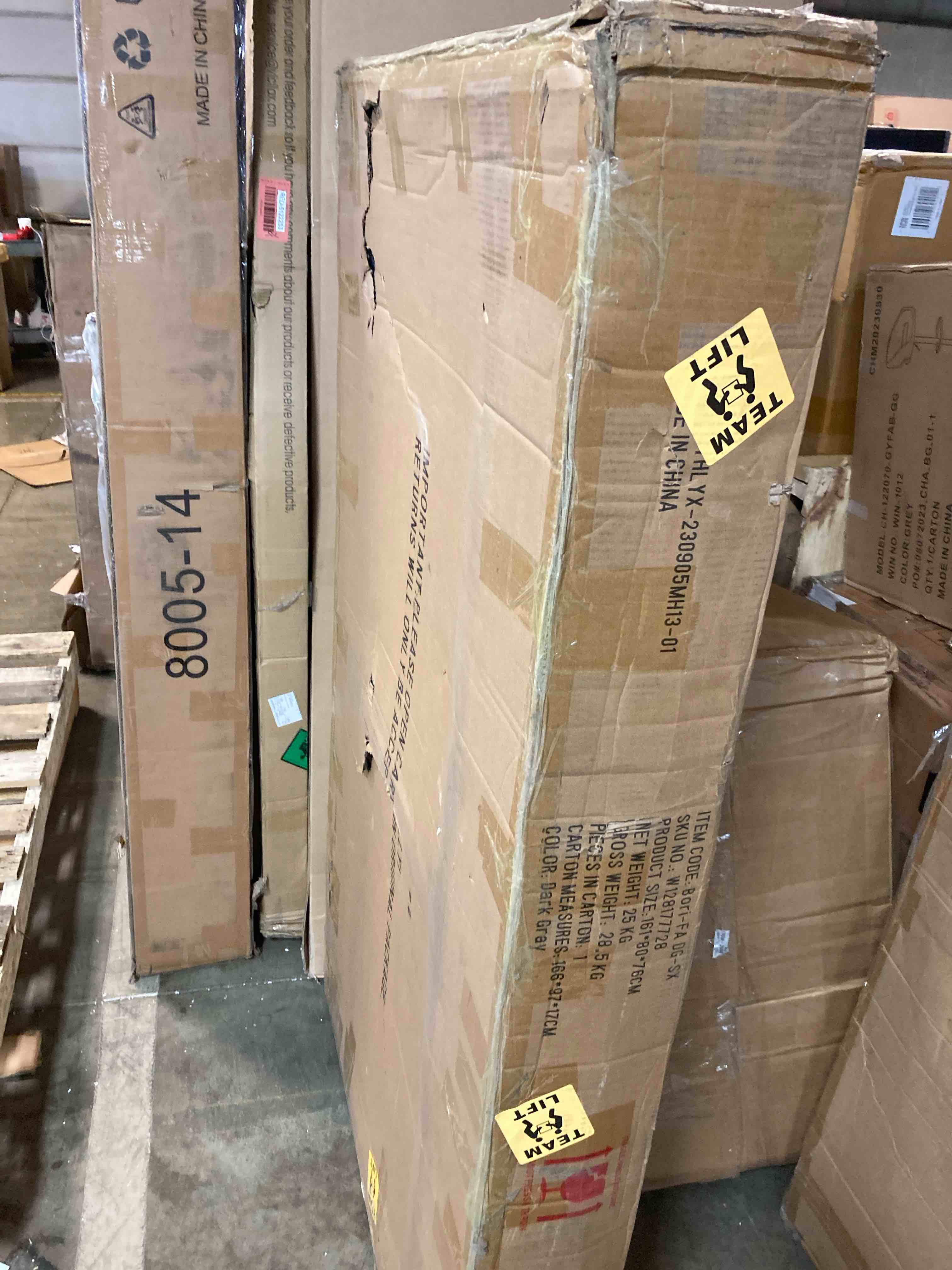 https://s3.amazonaws.com/lotting-images-prod/phillipi/RED5122248_1715105054195.jpeg