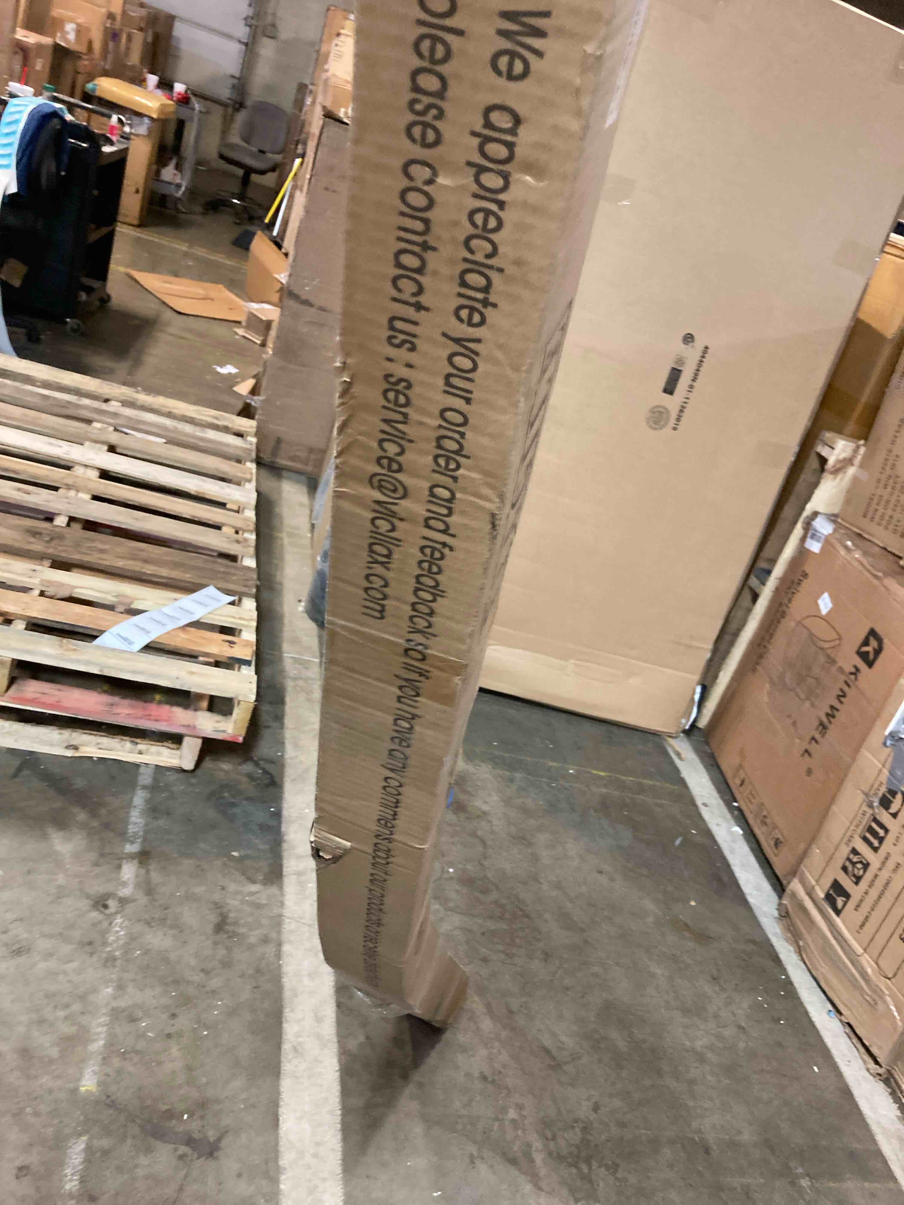 https://s3.amazonaws.com/lotting-images-prod/phillipi/RED5122253_1715104020314.jpeg