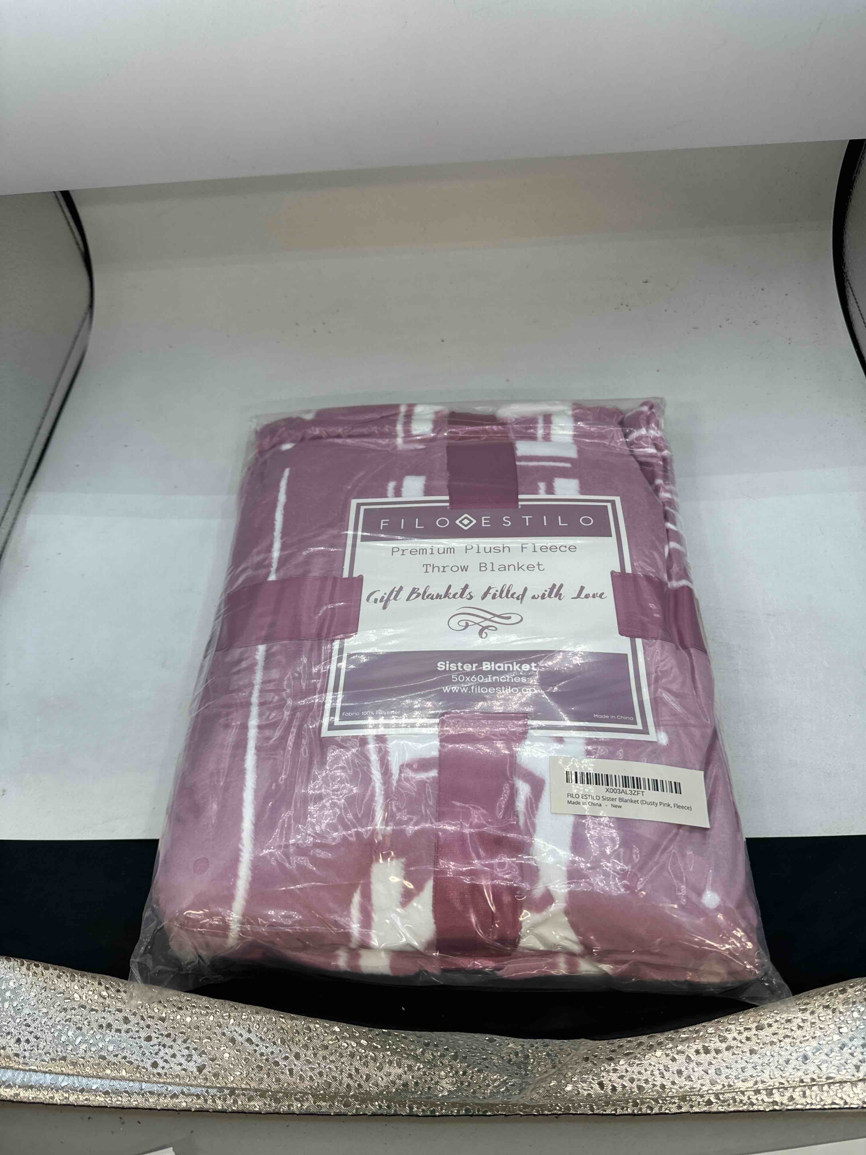 https://s3.amazonaws.com/lotting-images-prod/phillipi/RED5123590_1718134743238.jpeg