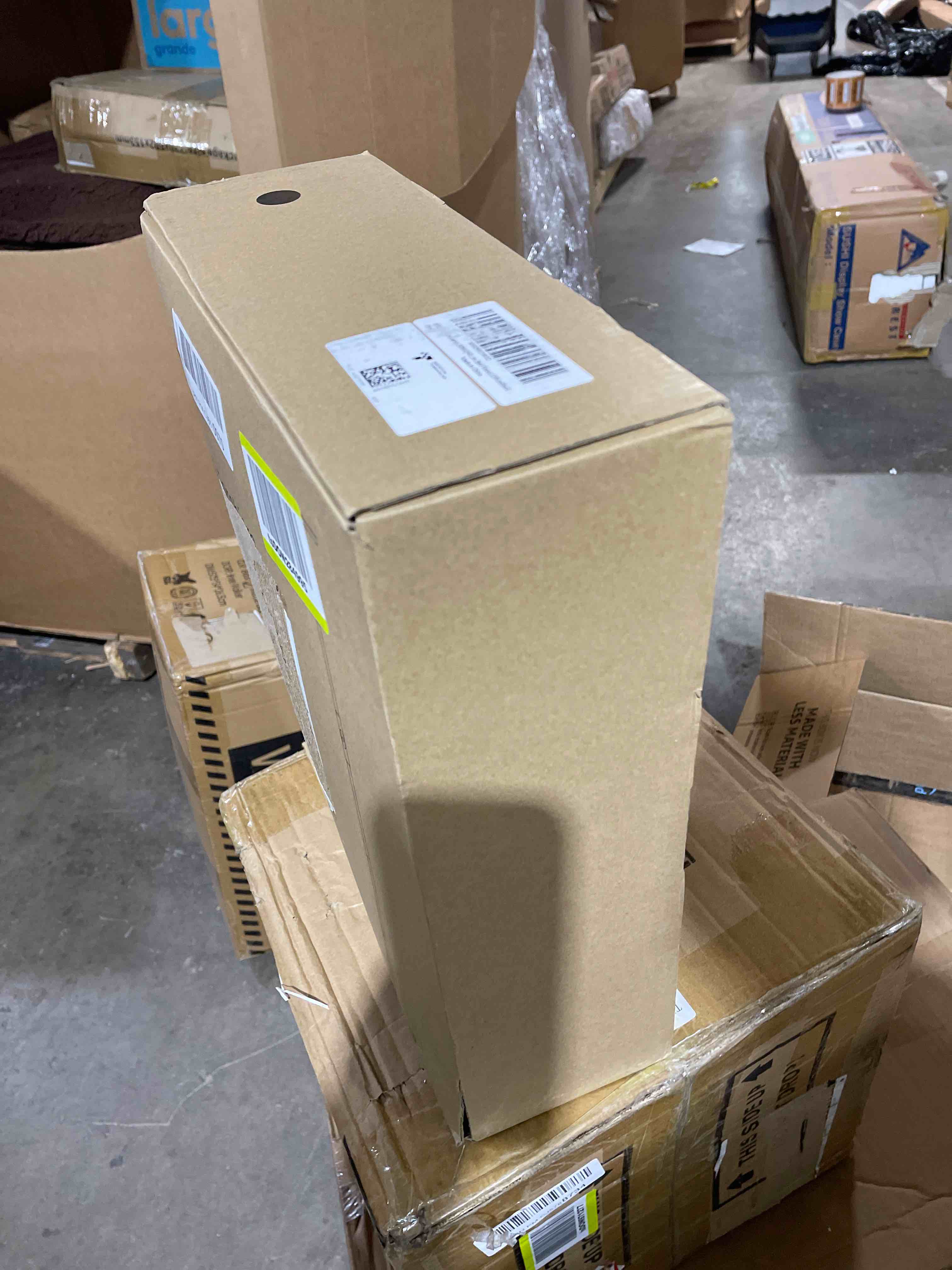 https://s3.amazonaws.com/lotting-images-prod/phillipi/RED5125020_1702412140653.jpeg