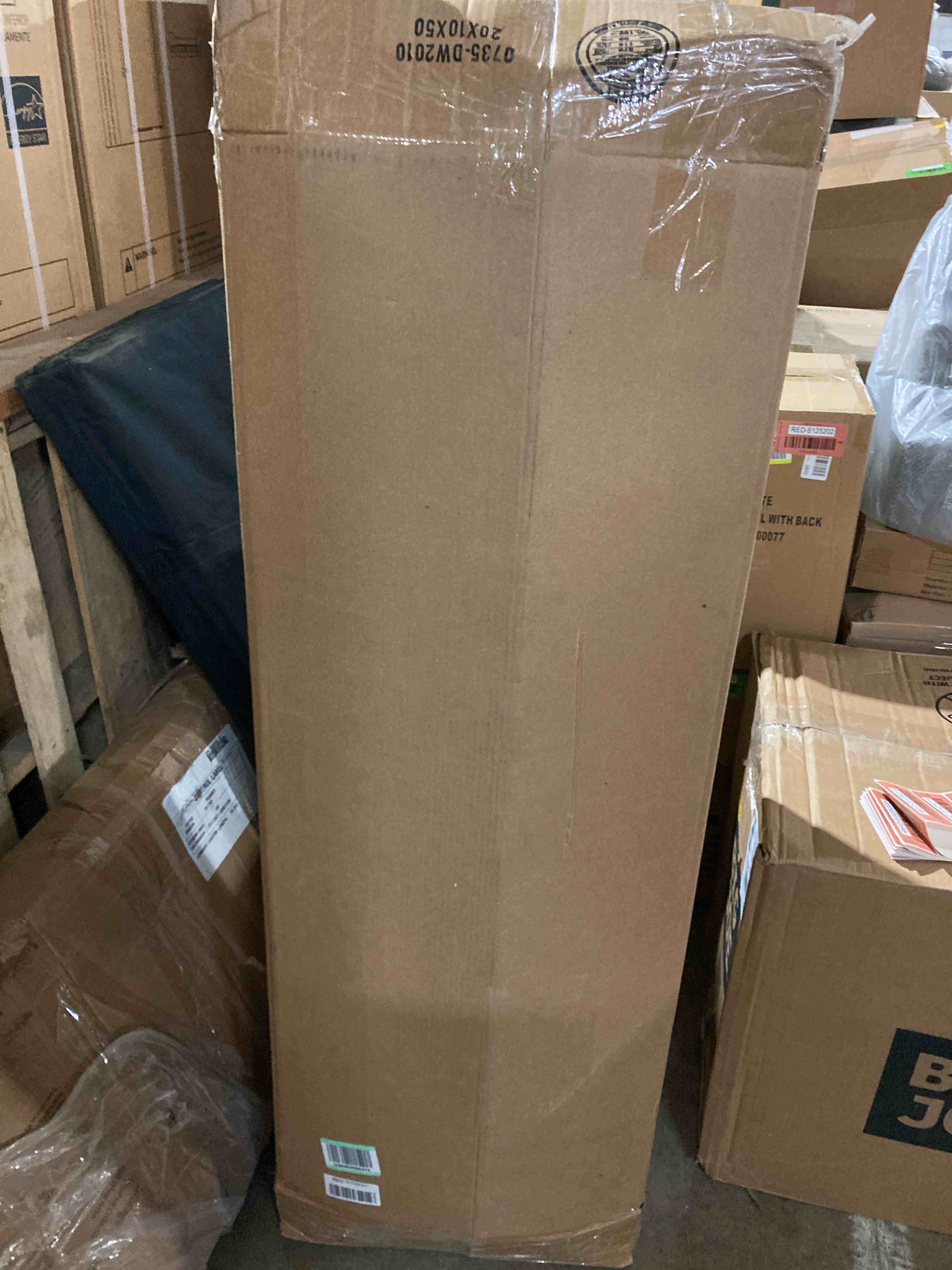 https://s3.amazonaws.com/lotting-images-prod/phillipi/RED5125206_1702503276360.jpeg