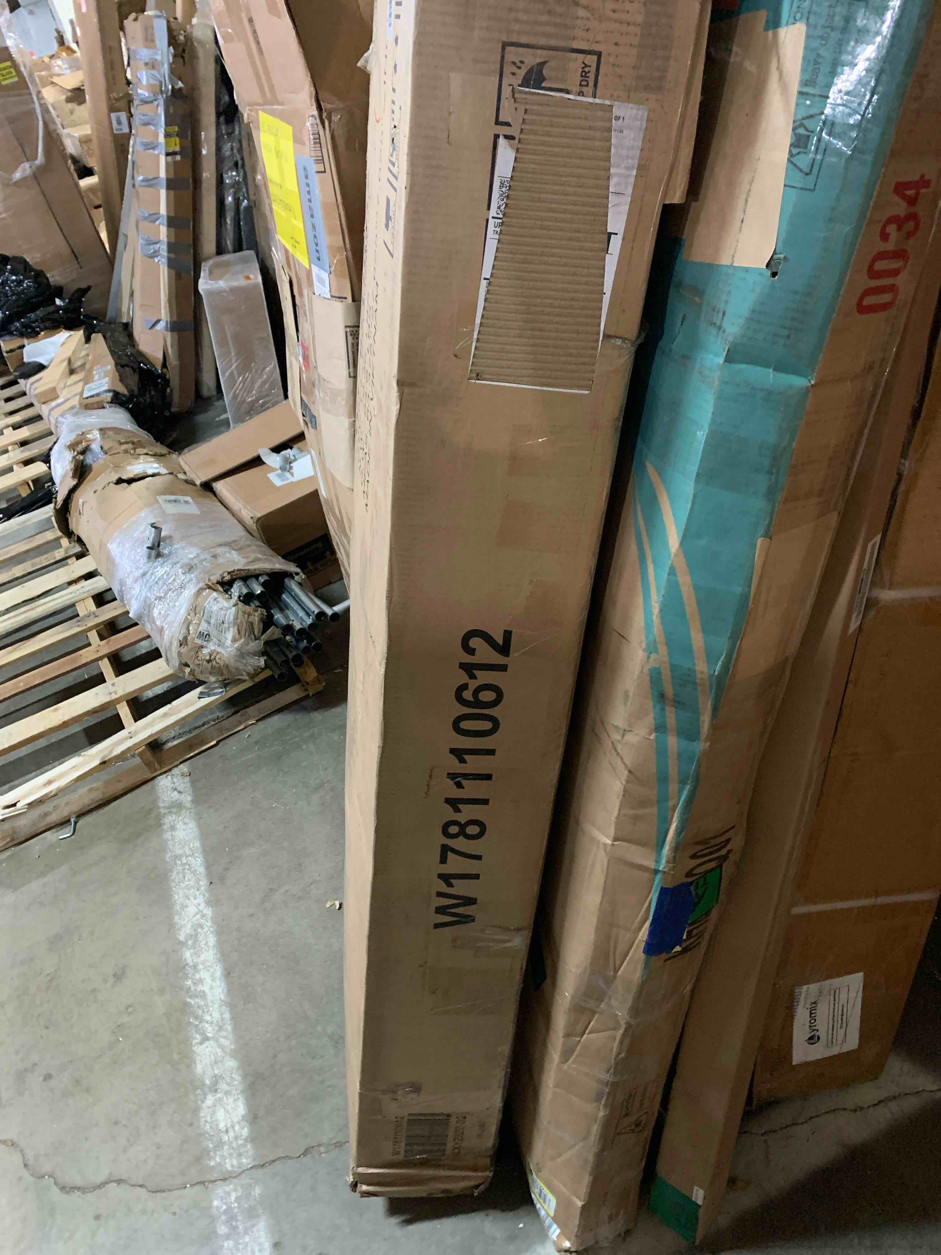 https://s3.amazonaws.com/lotting-images-prod/phillipi/RED5125228_1702581845935.jpeg