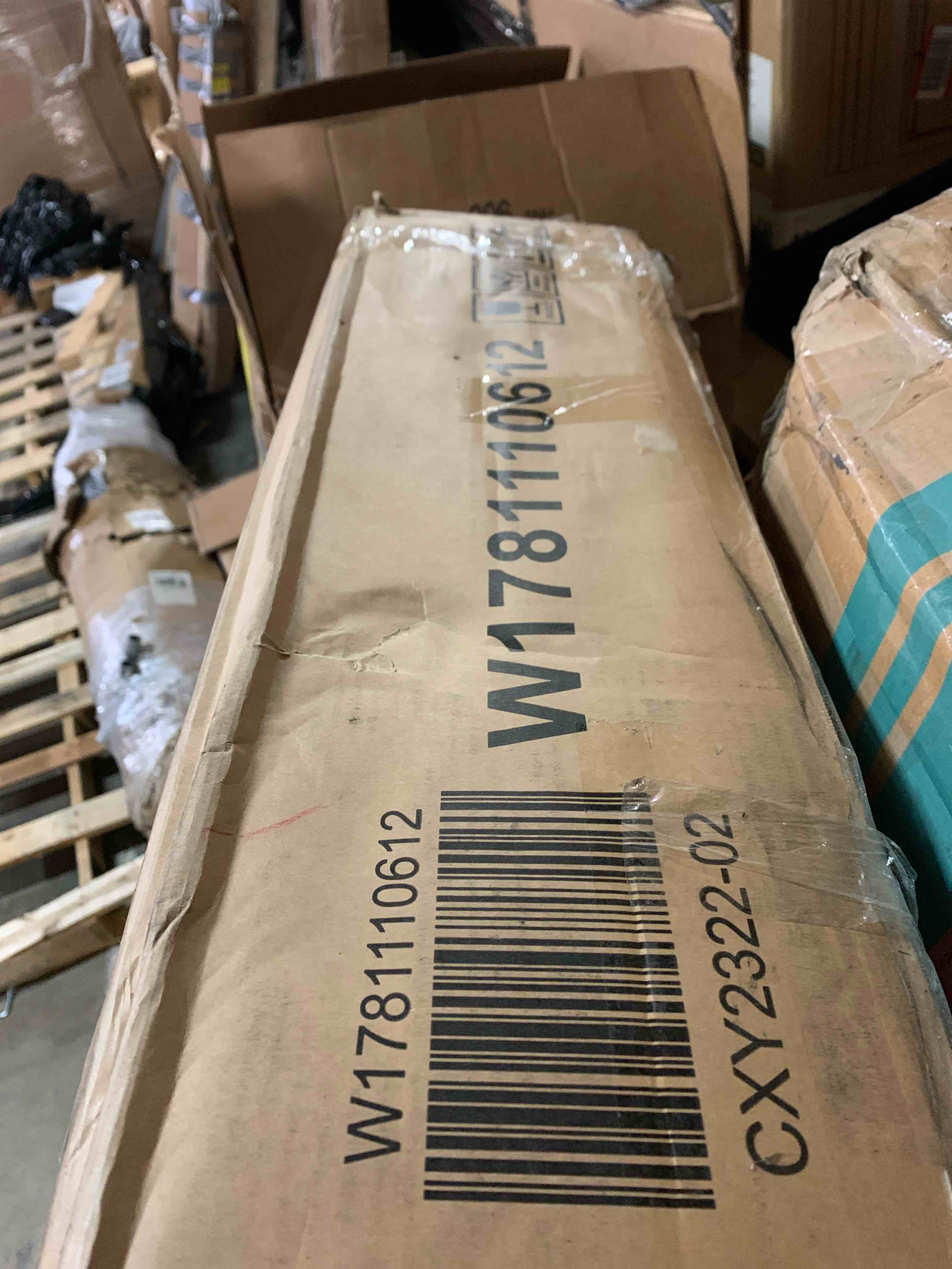 https://s3.amazonaws.com/lotting-images-prod/phillipi/RED5125228_1702581850356.jpeg