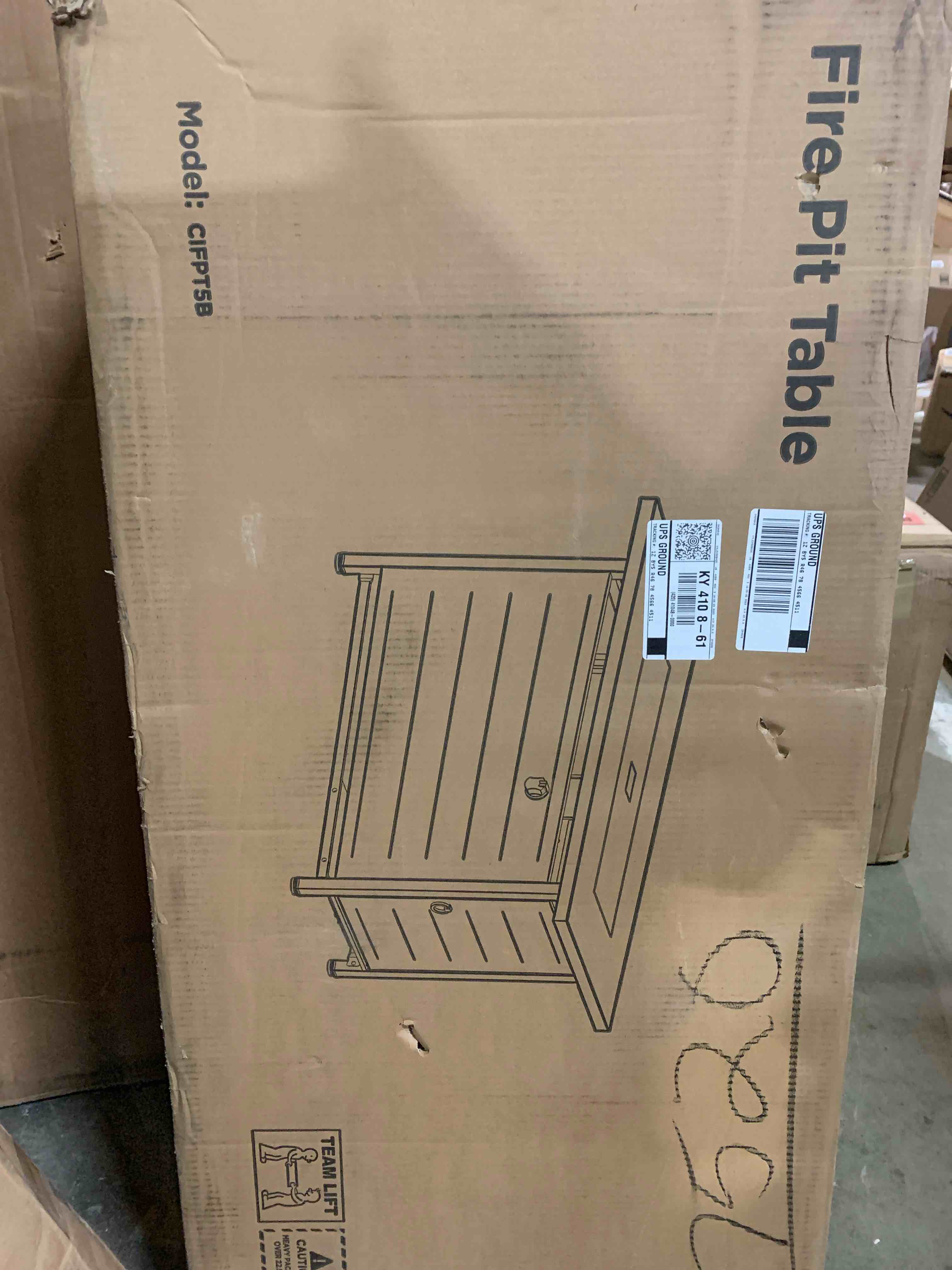 https://s3.amazonaws.com/lotting-images-prod/phillipi/RED5125232_1702585127832.jpeg