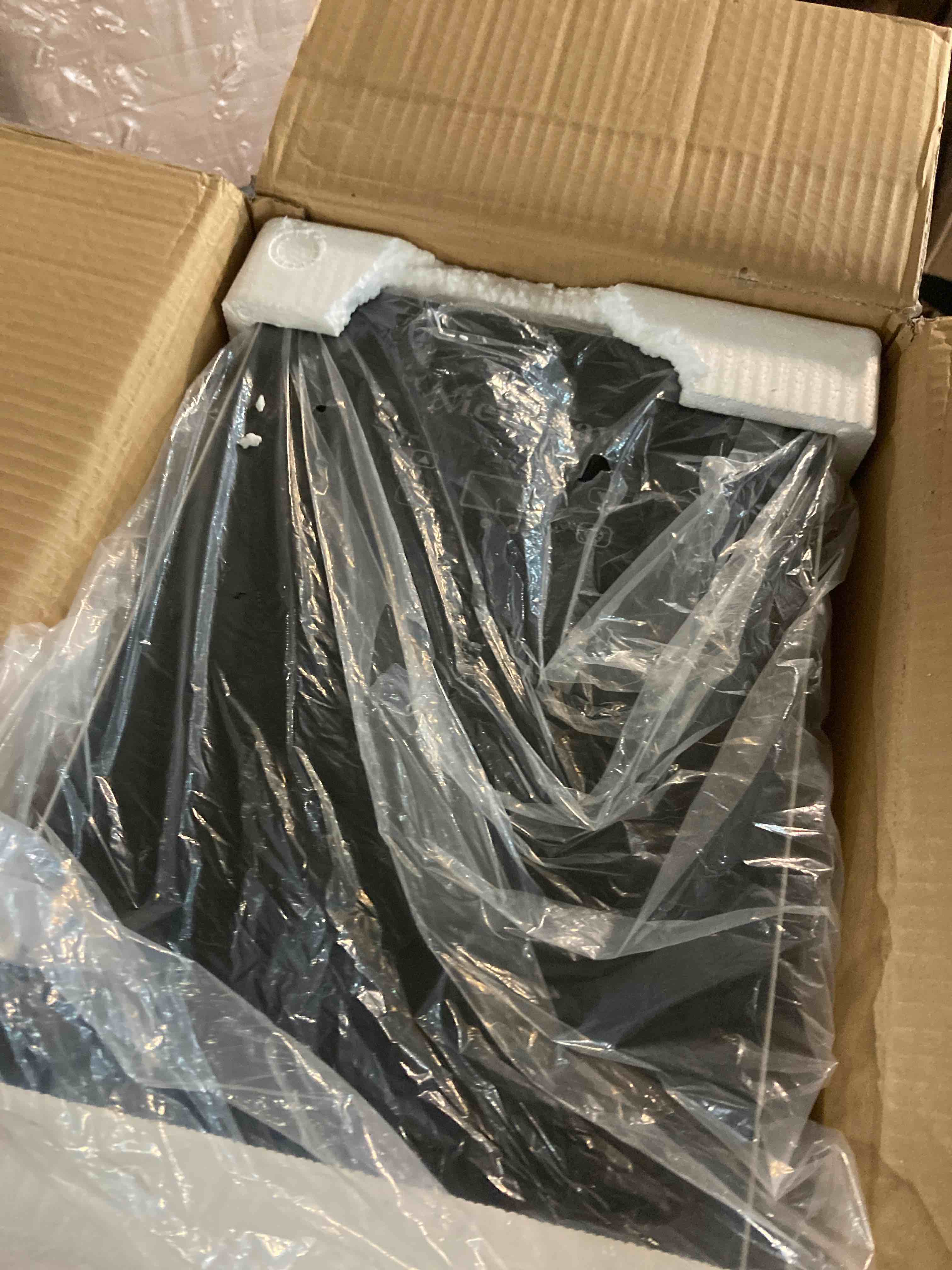https://s3.amazonaws.com/lotting-images-prod/phillipi/RED5125532_1702931380650.jpeg