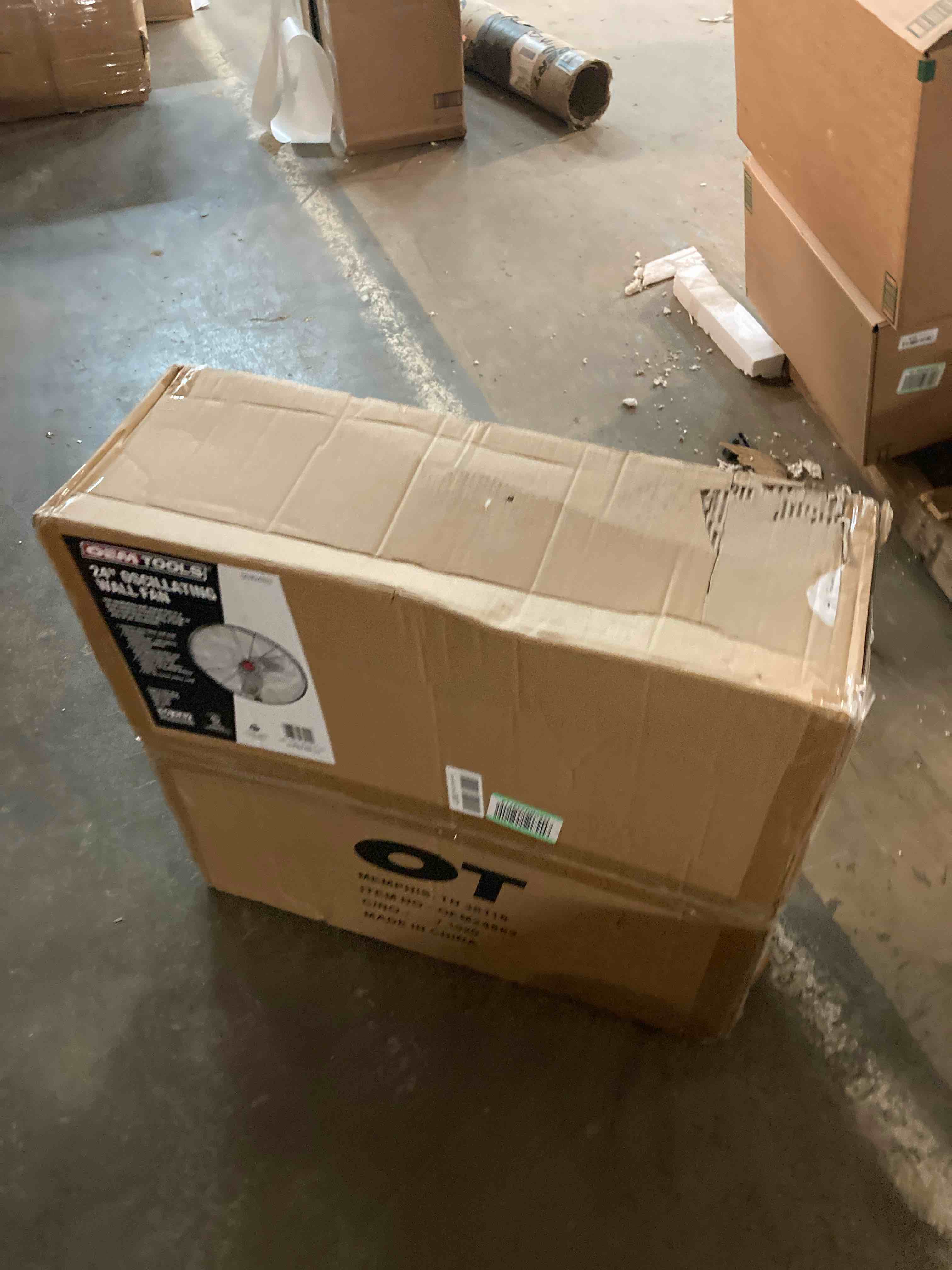 https://s3.amazonaws.com/lotting-images-prod/phillipi/RED5125551_1702934821859.jpeg