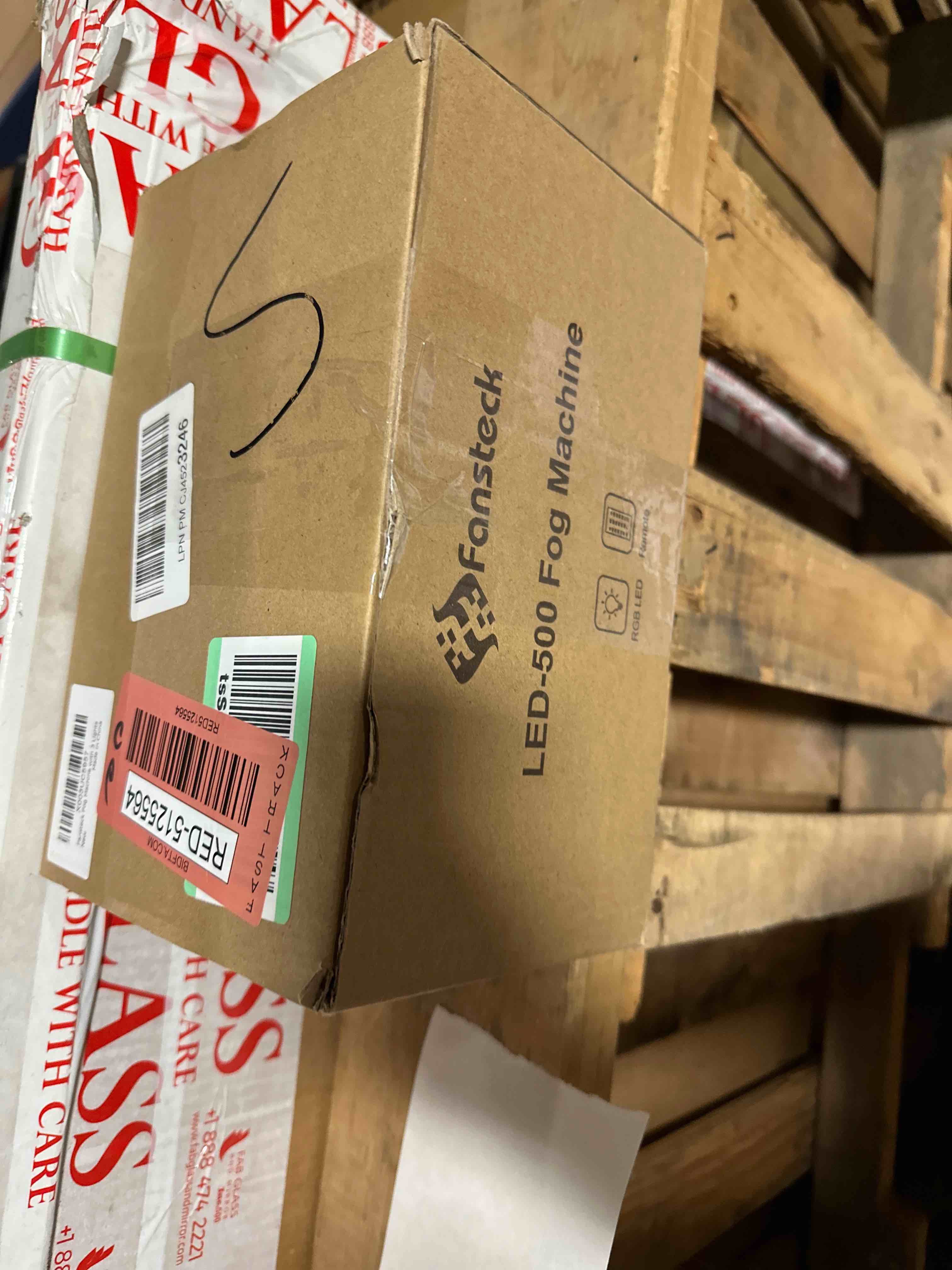 https://s3.amazonaws.com/lotting-images-prod/phillipi/RED5125564_1702919735246.jpeg