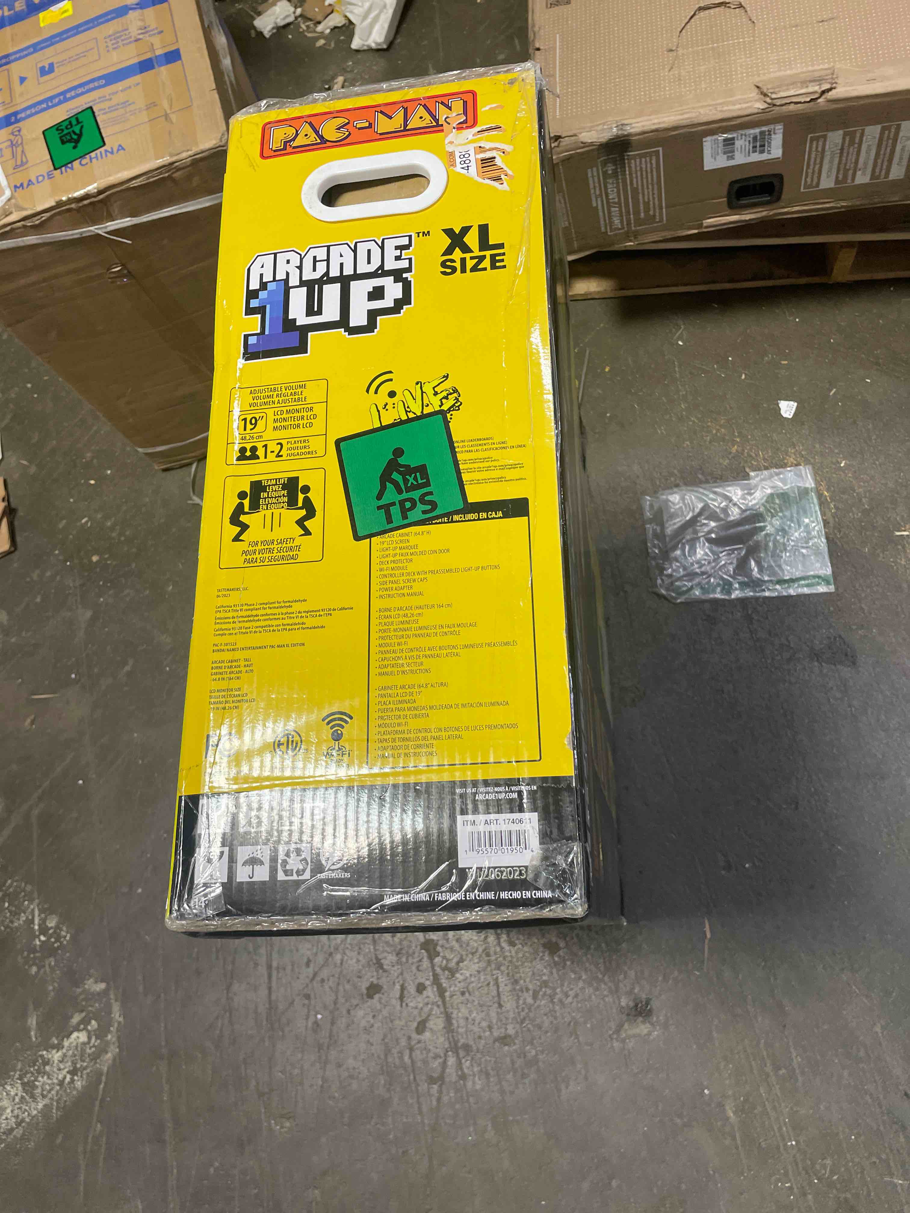 https://s3.amazonaws.com/lotting-images-prod/phillipi/RED5125933_1705086715573.jpeg