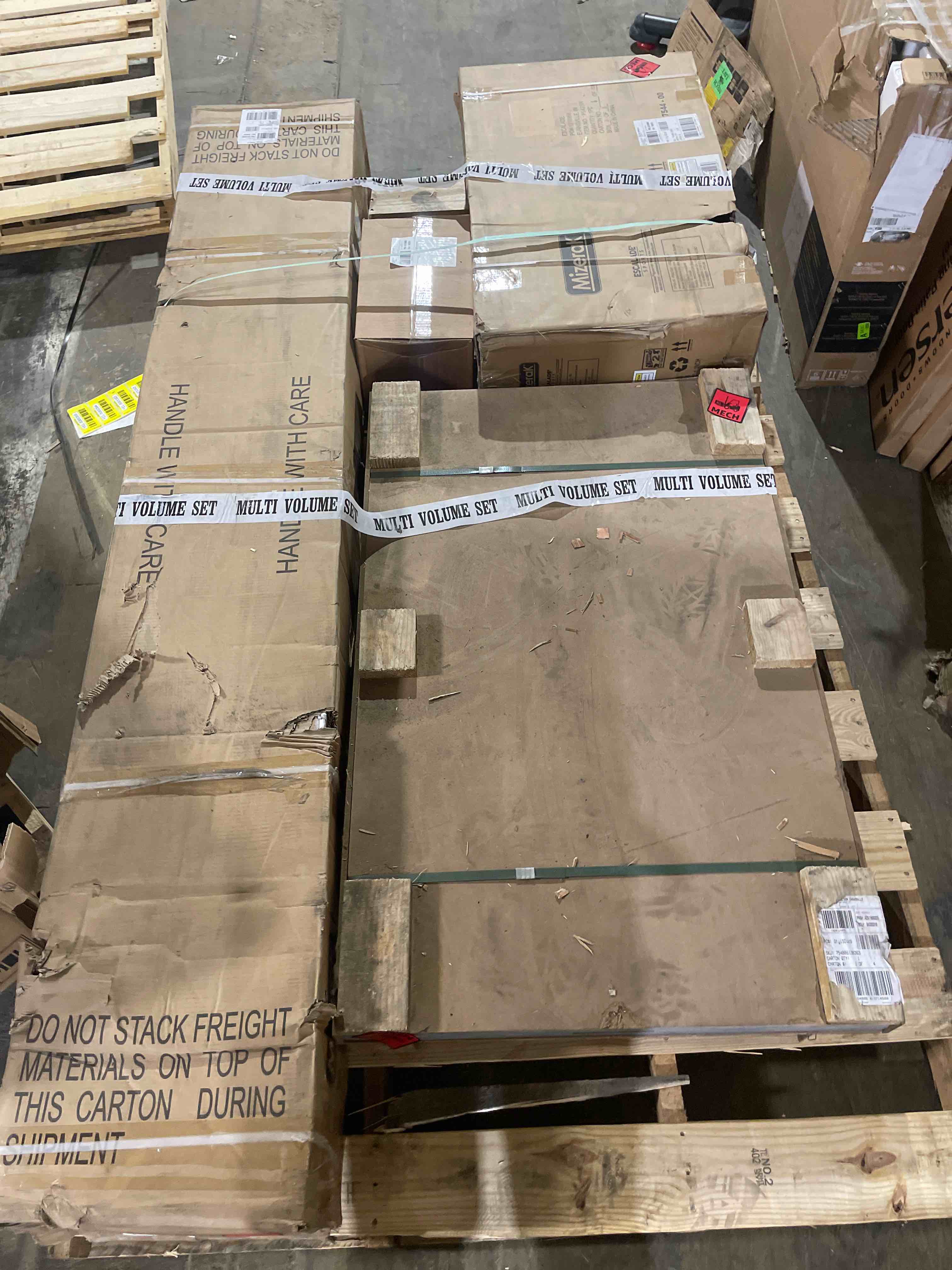 https://s3.amazonaws.com/lotting-images-prod/phillipi/RED5125936_1705095704391.jpeg