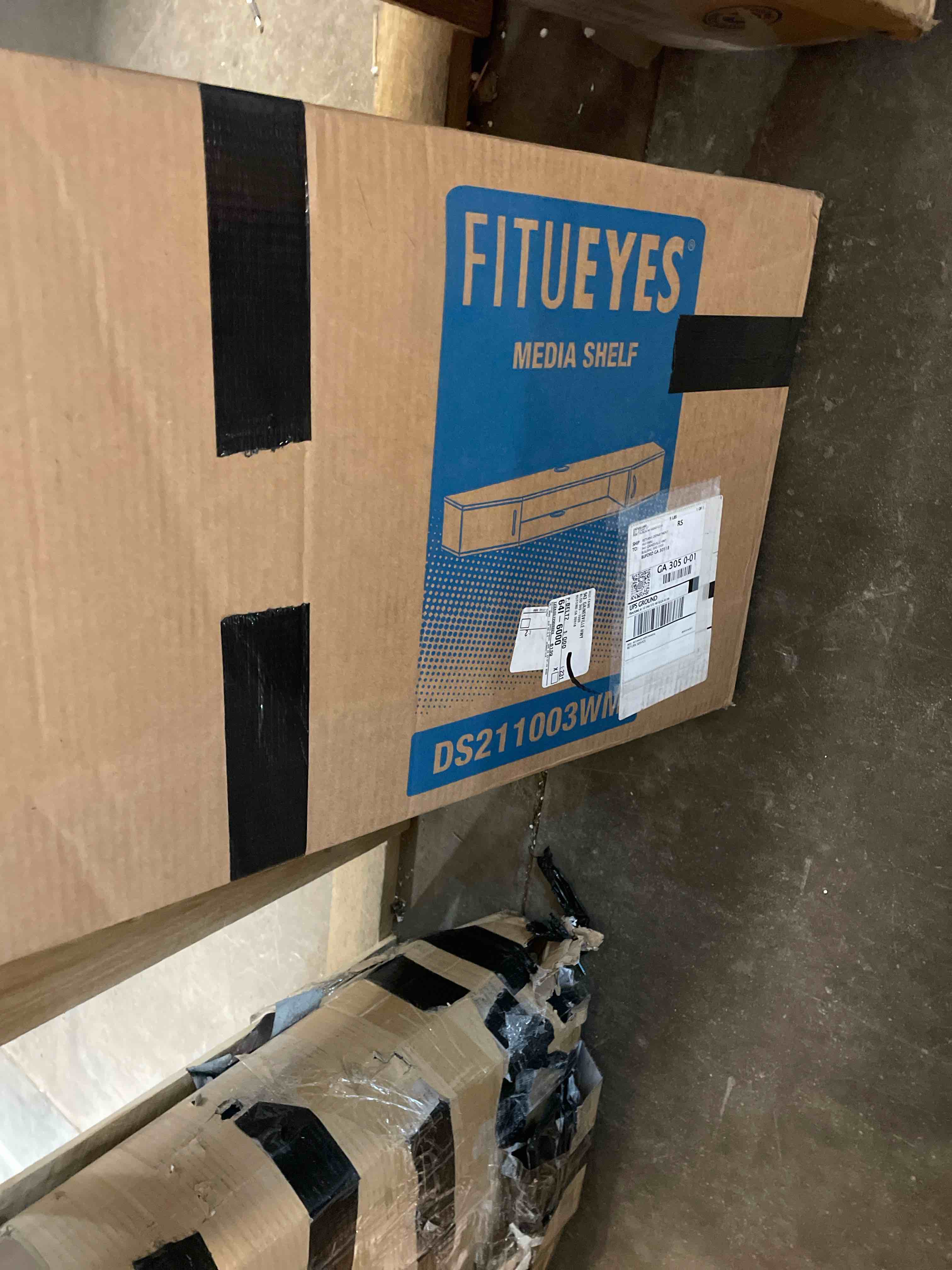 https://s3.amazonaws.com/lotting-images-prod/phillipi/RED5127537_1698249744050.jpeg
