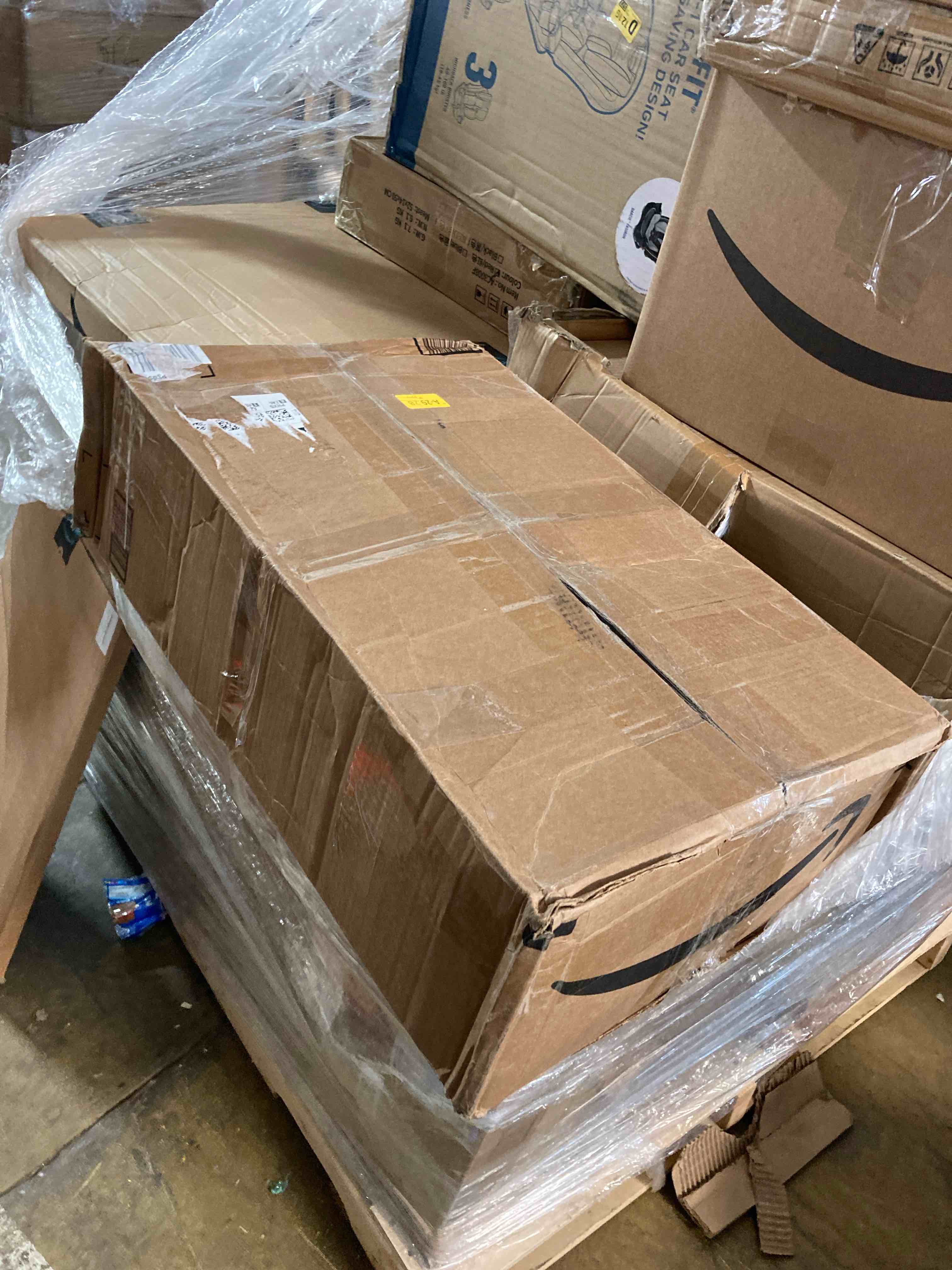 https://s3.amazonaws.com/lotting-images-prod/phillipi/RED5128538_1699387109204.jpeg