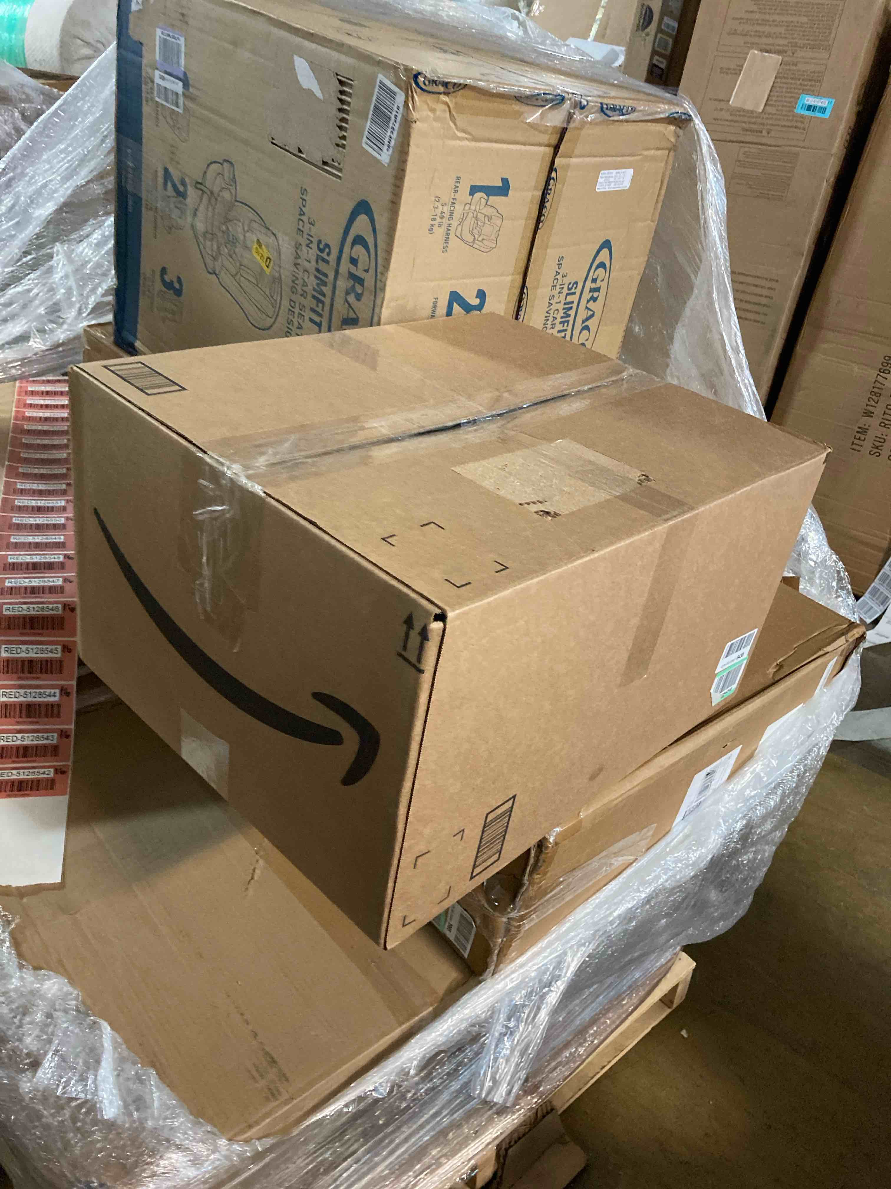 https://s3.amazonaws.com/lotting-images-prod/phillipi/RED5128542_1699388027554.jpeg