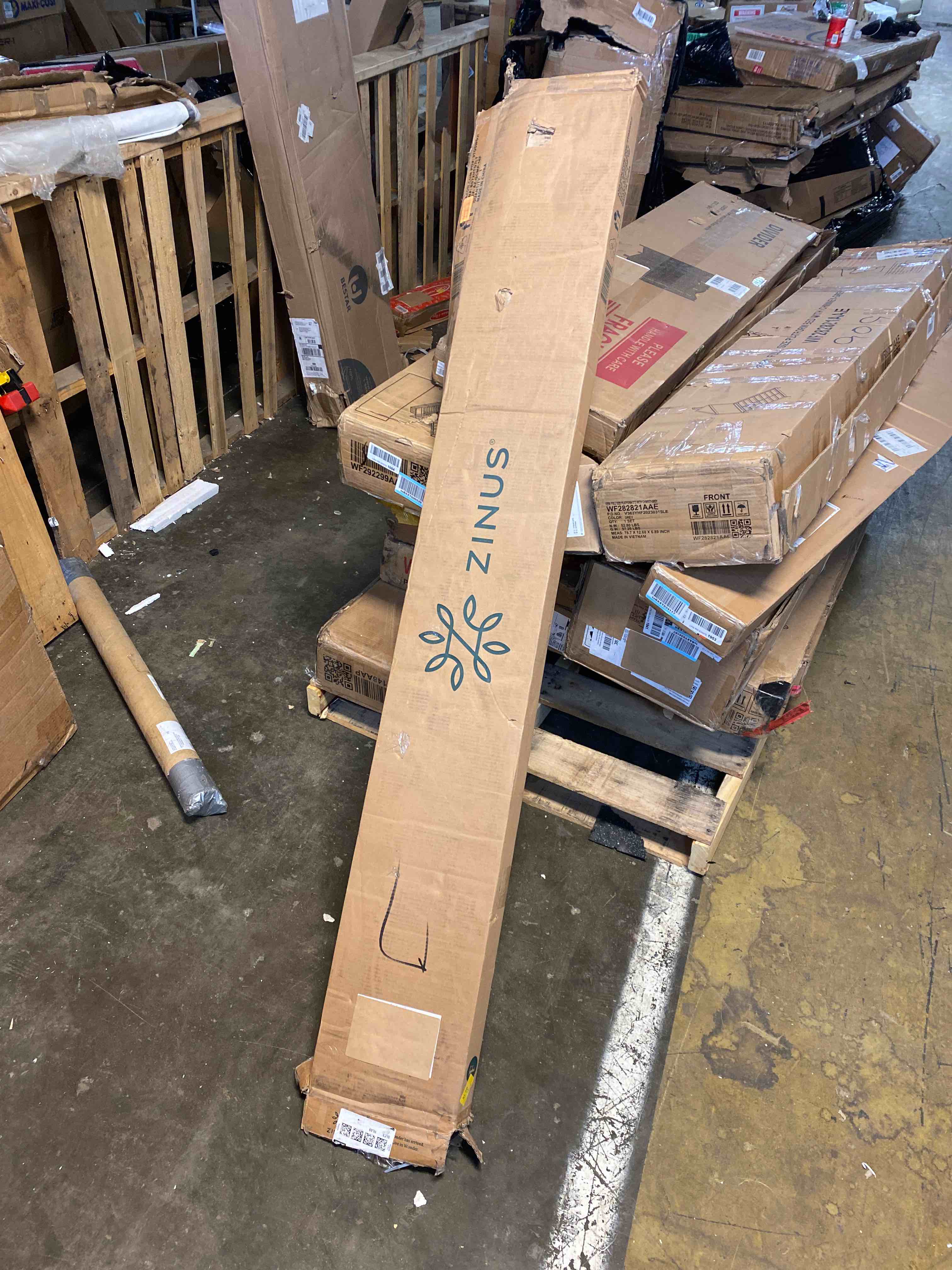 https://s3.amazonaws.com/lotting-images-prod/phillipi/RED5128958_1693928250282.jpeg