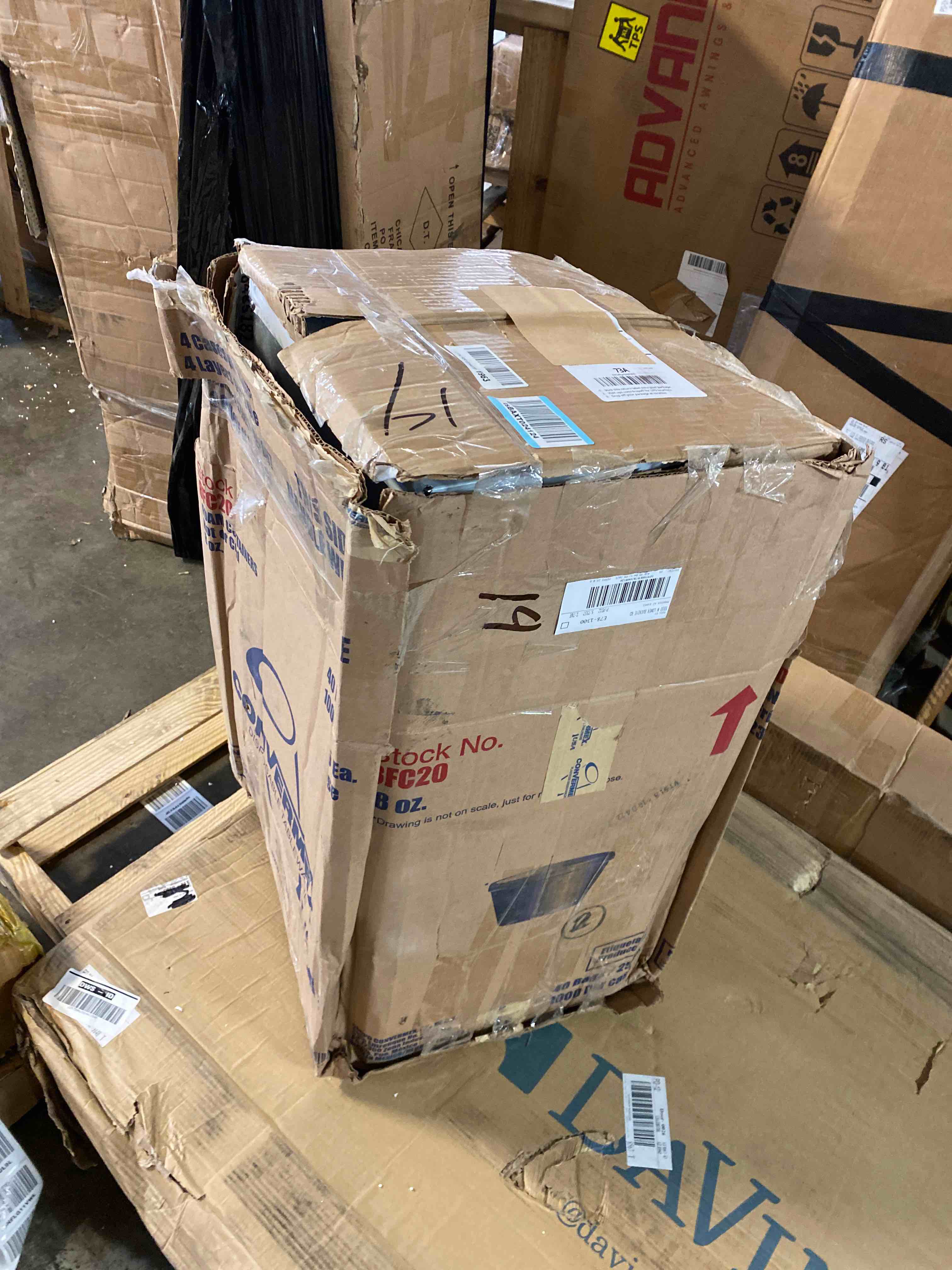https://s3.amazonaws.com/lotting-images-prod/phillipi/RED5128977_1693941320767.jpeg