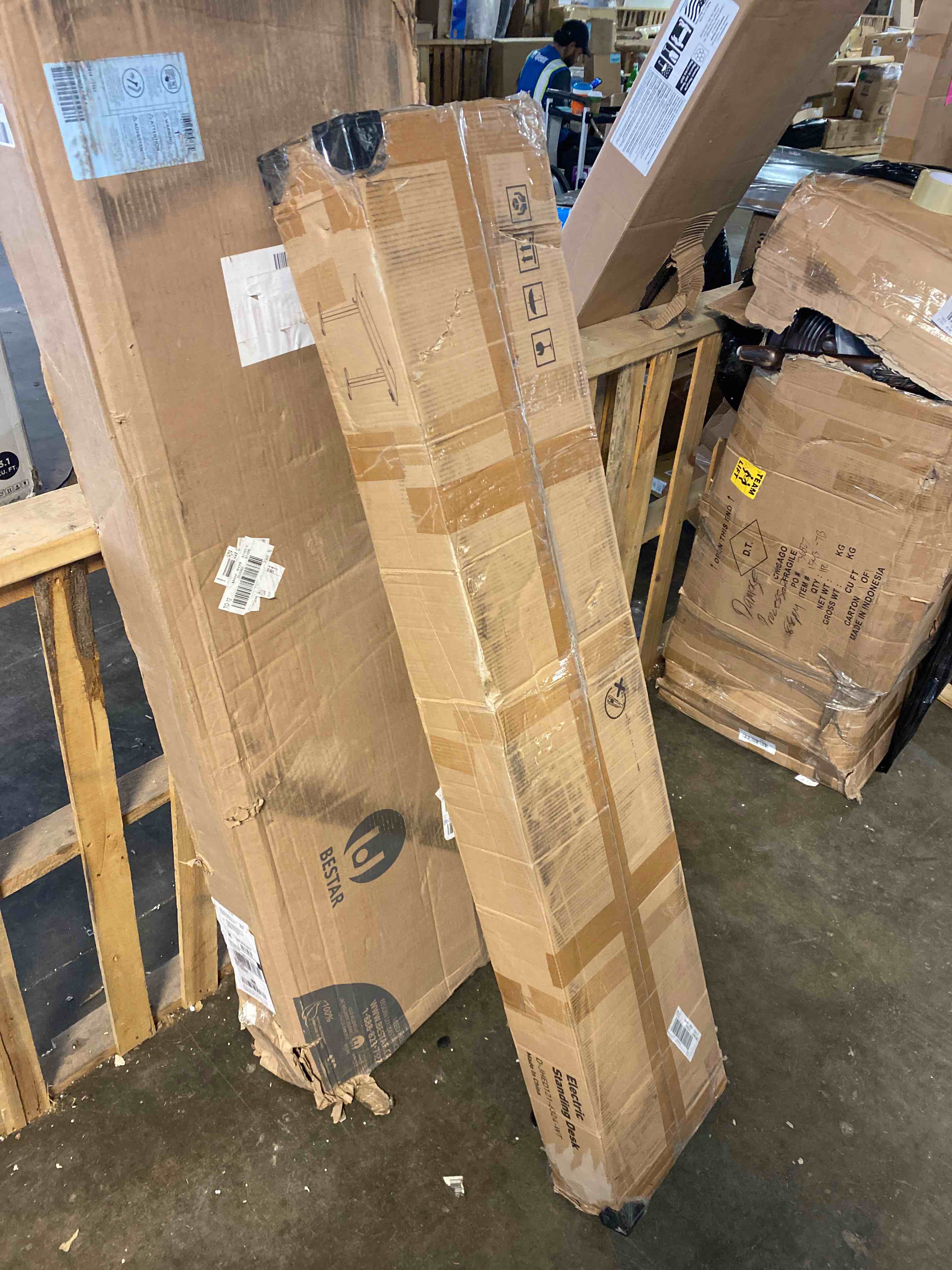 https://s3.amazonaws.com/lotting-images-prod/phillipi/RED5128978_1693941485279.jpeg