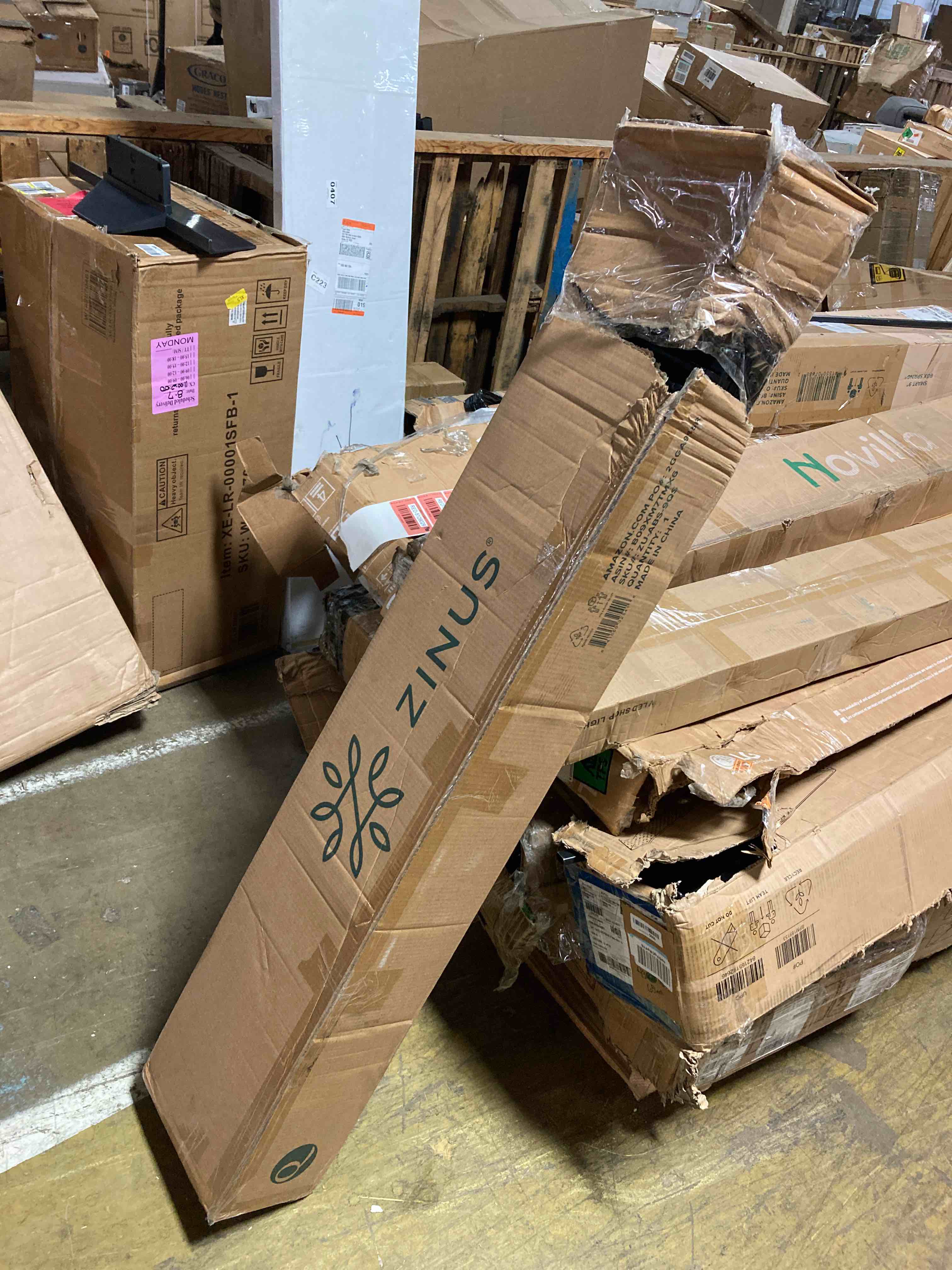 https://s3.amazonaws.com/lotting-images-prod/phillipi/RED5129029_1694035211790.jpeg