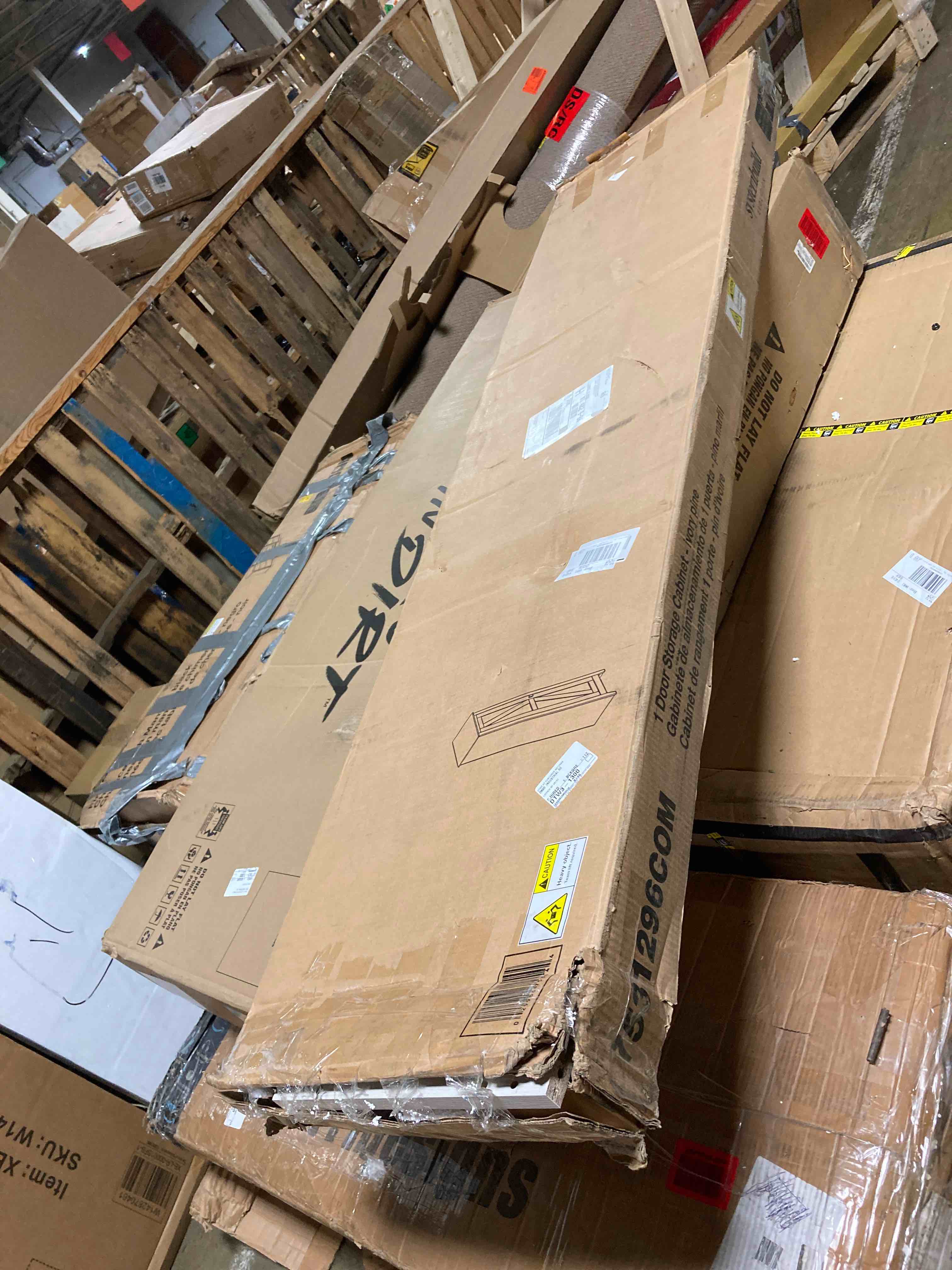 https://s3.amazonaws.com/lotting-images-prod/phillipi/RED5129034_1694035913565.jpeg