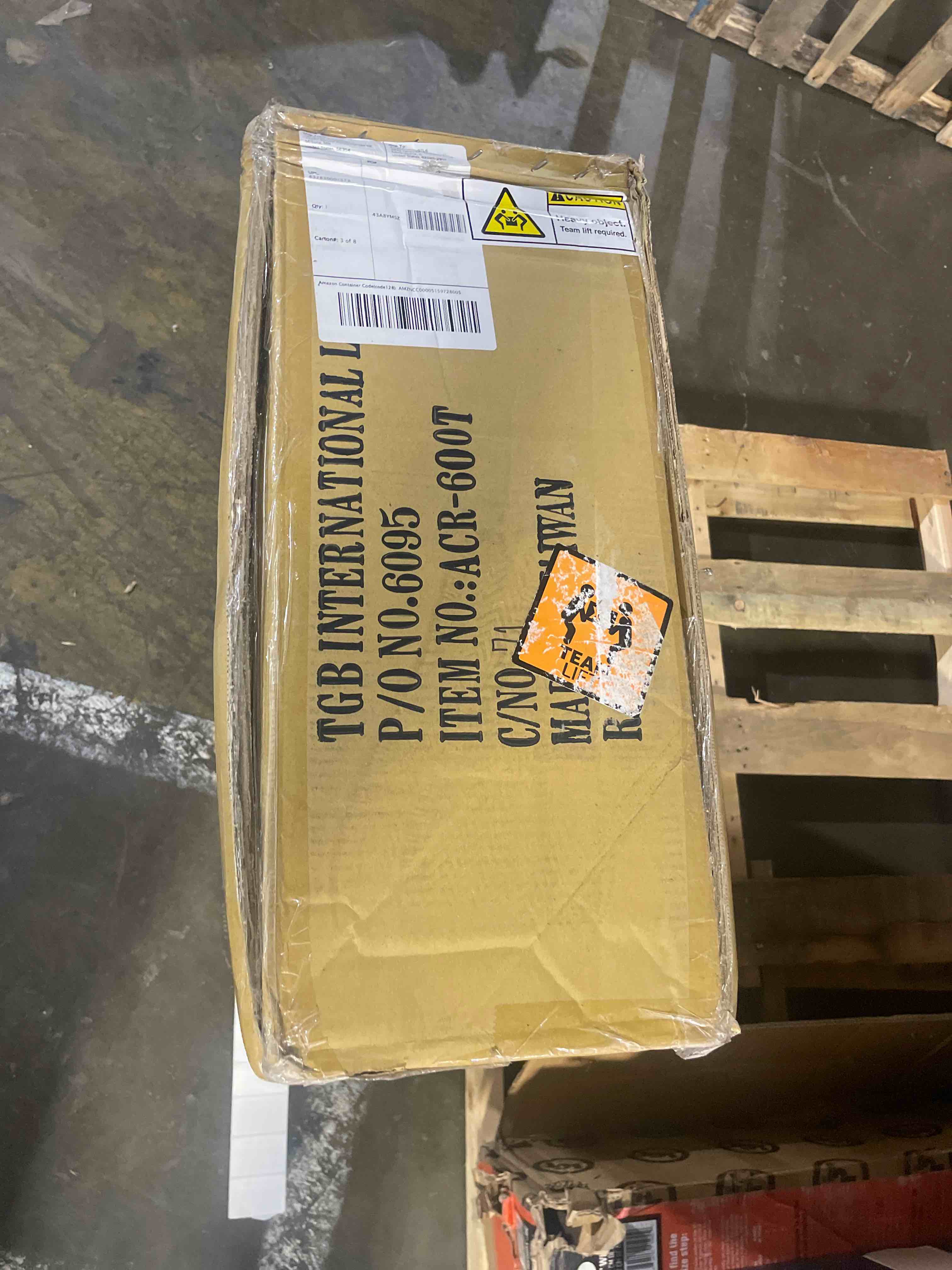 https://s3.amazonaws.com/lotting-images-prod/phillipi/RED5129198_1694100783638.jpeg