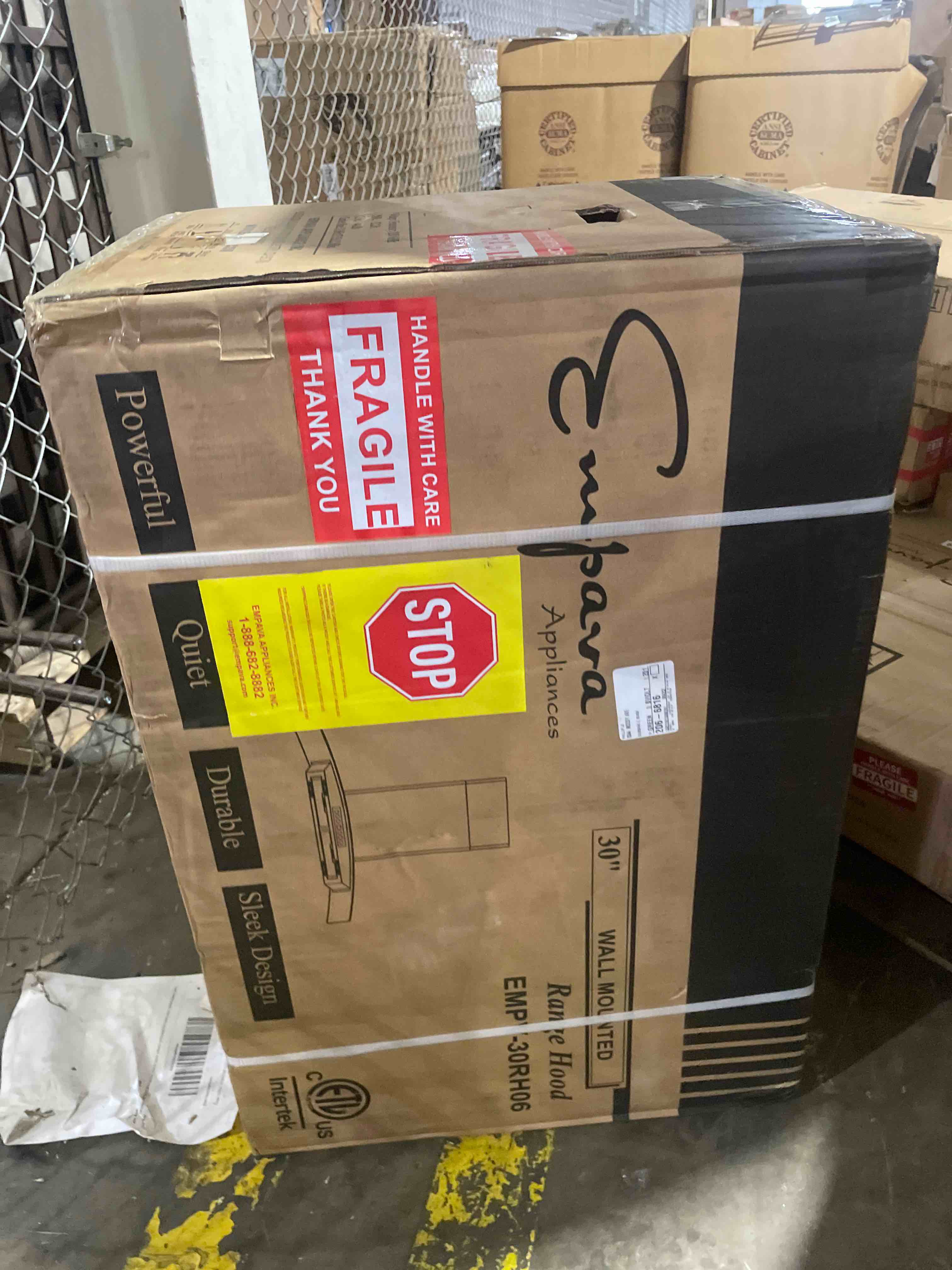 https://s3.amazonaws.com/lotting-images-prod/phillipi/RED5129261_1694115072340.jpeg
