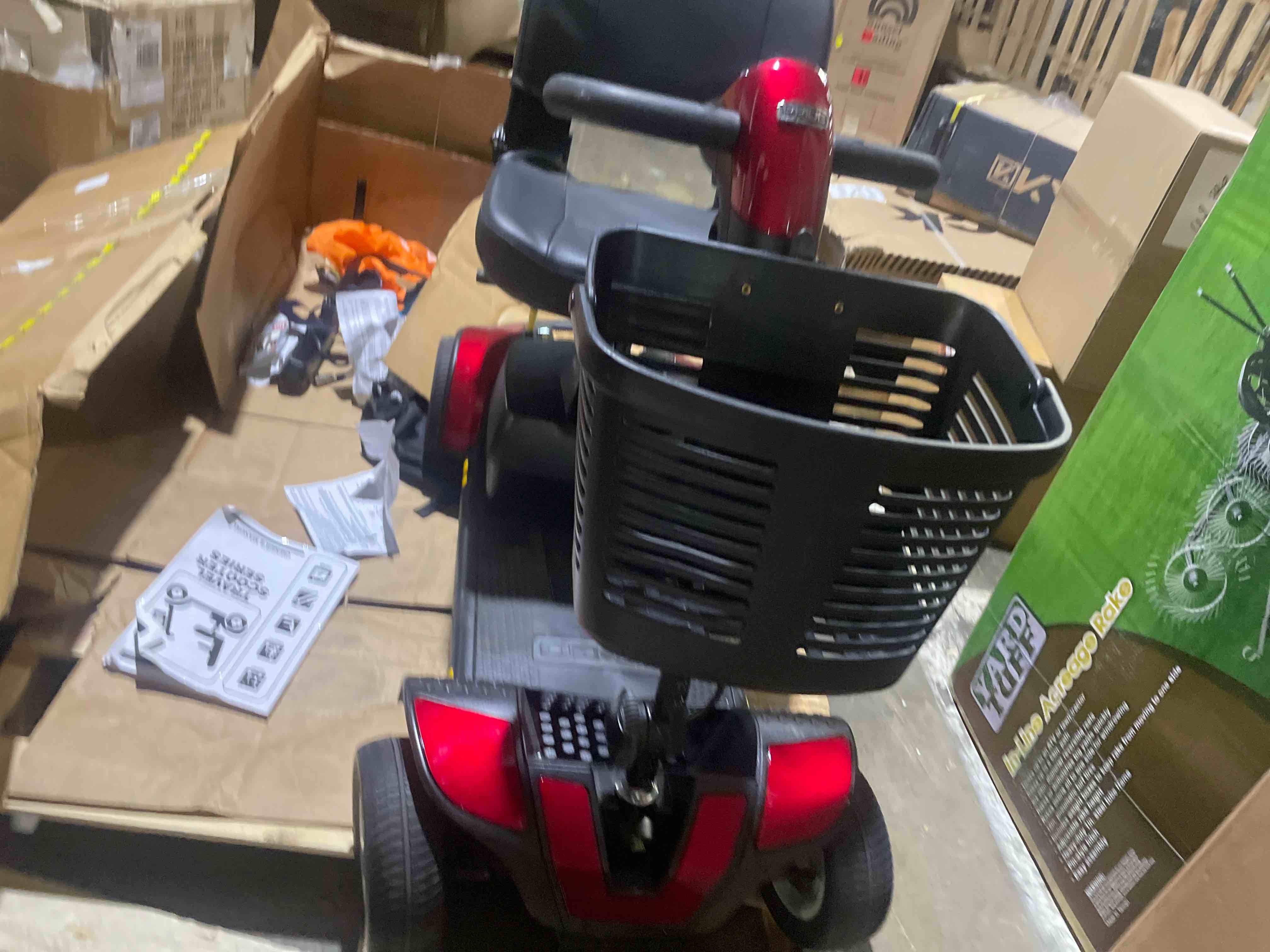 https://s3.amazonaws.com/lotting-images-prod/phillipi/RED5129266_1694118496603.jpeg